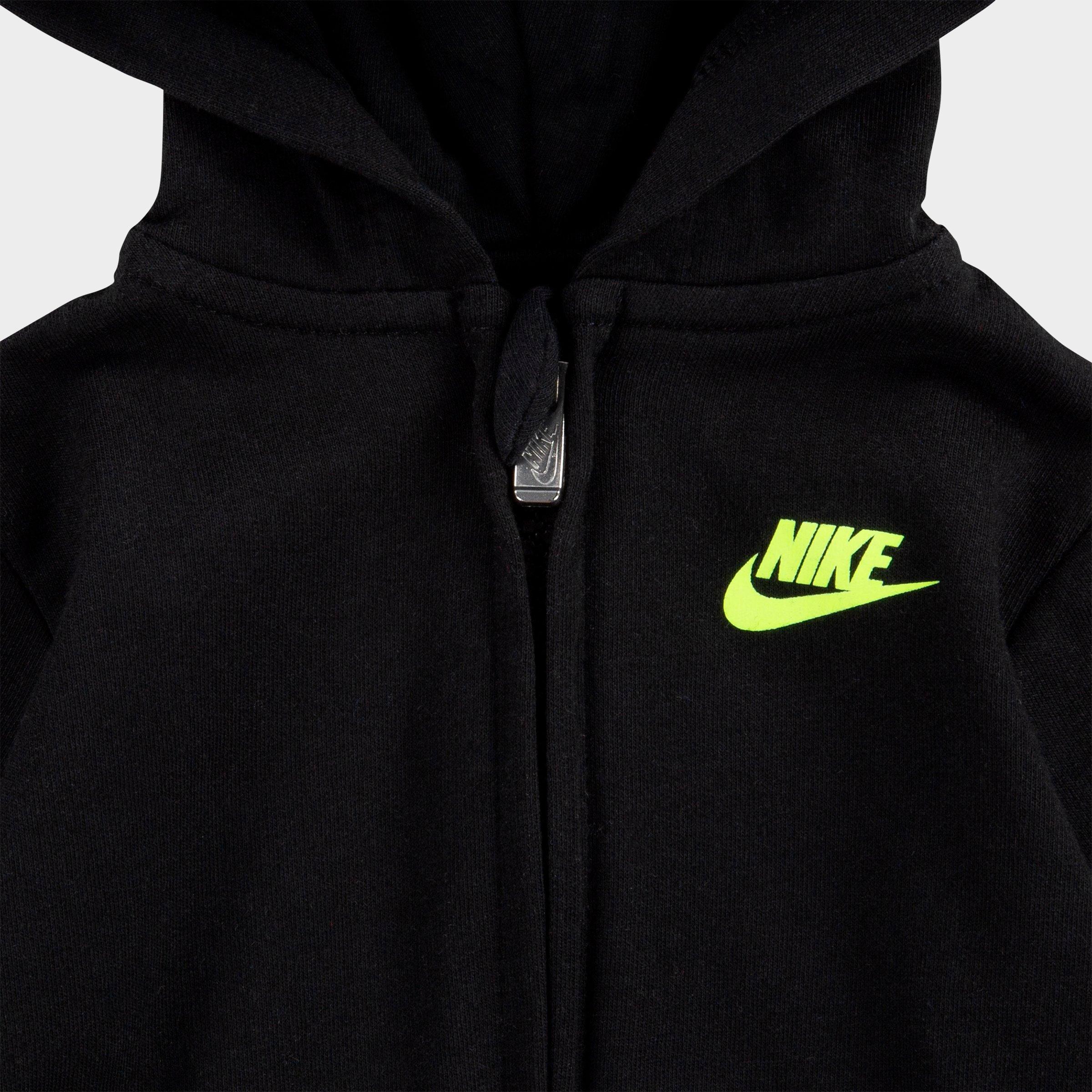 hoodie and joggers set nike