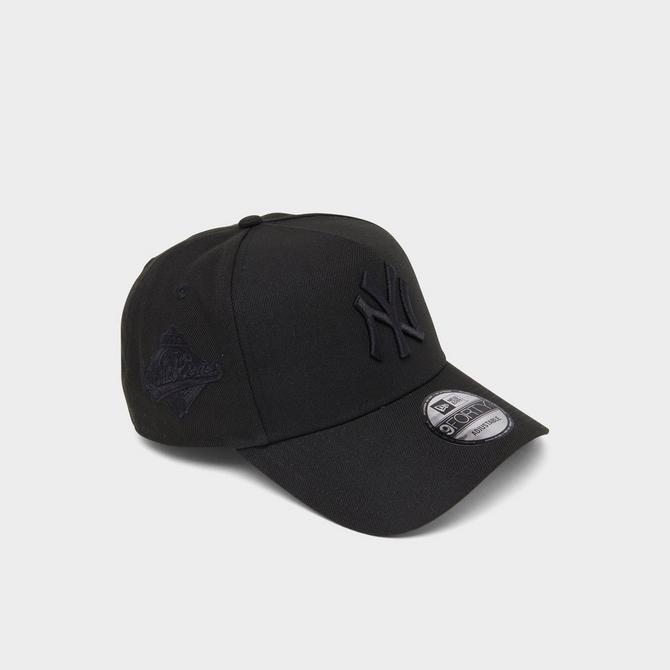 New Era Black 9FORTY MLB New York Yankees Snapback Hat (One Size Fits Most) | Finish Line