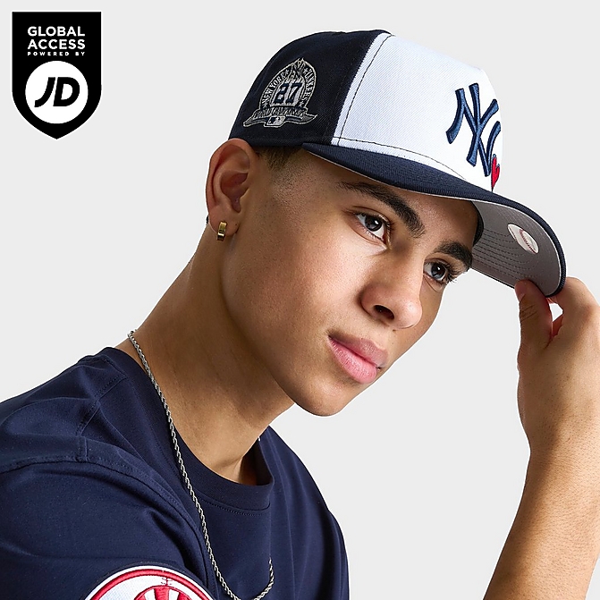 New Era New York Yankees Heart MLB 9FORTY Snapback Hat| JD New Era New York Yankees Heart MLB 9FORTY Snapback Hat| JD