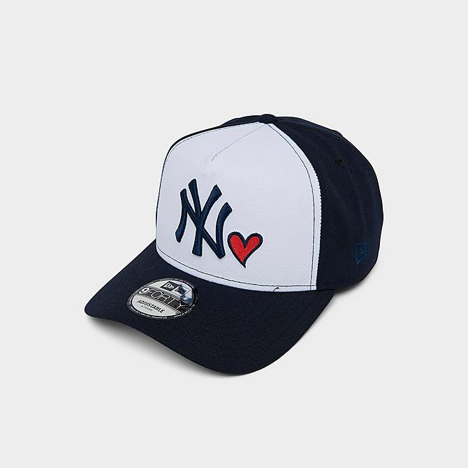 New Era New York Yankees Heart MLB 9FORTY Snapback Hat| JD New Era New York Yankees Heart MLB 9FORTY Snapback Hat| JD