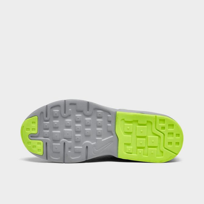 Nike air max invigor grey outlet volt