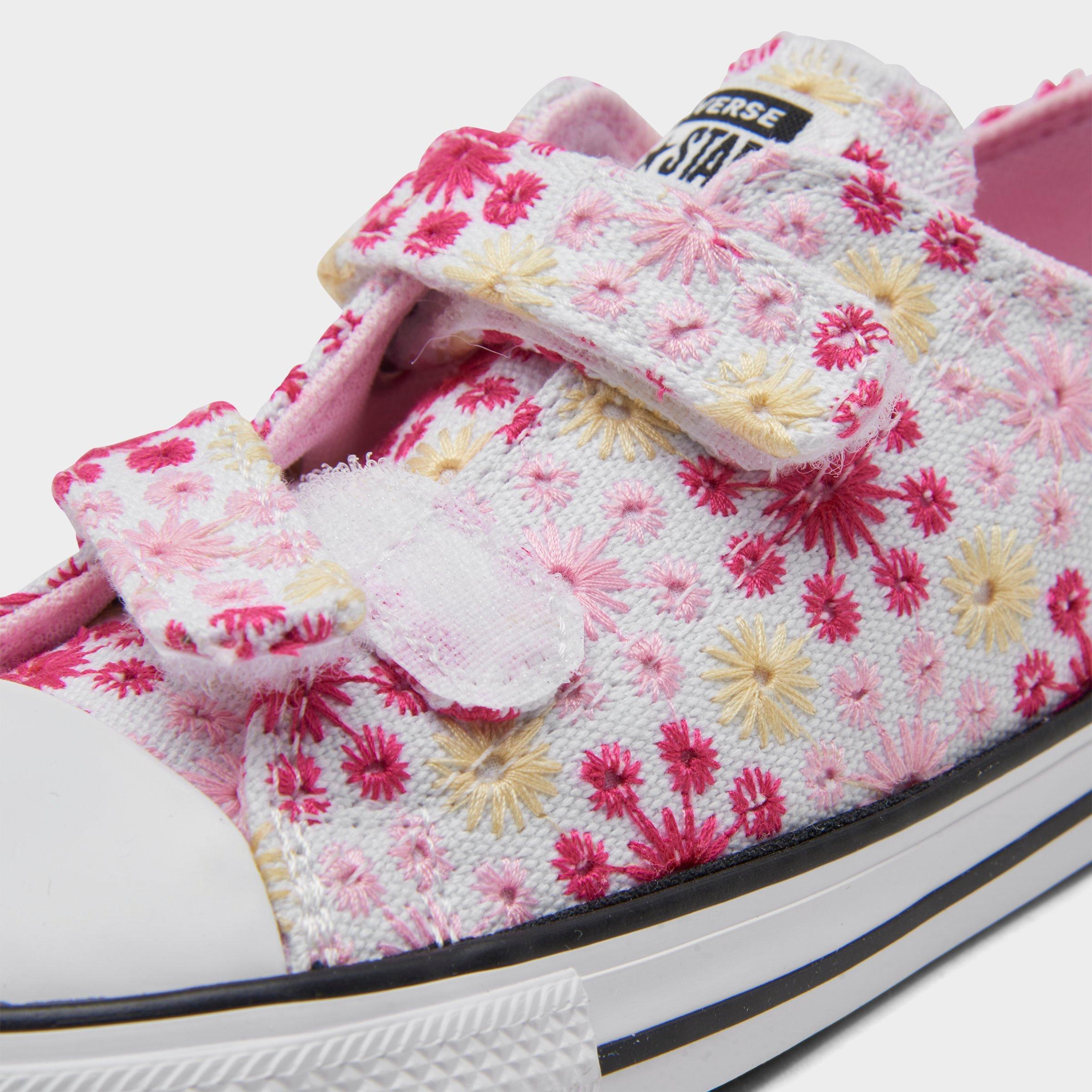converse canvas broderie