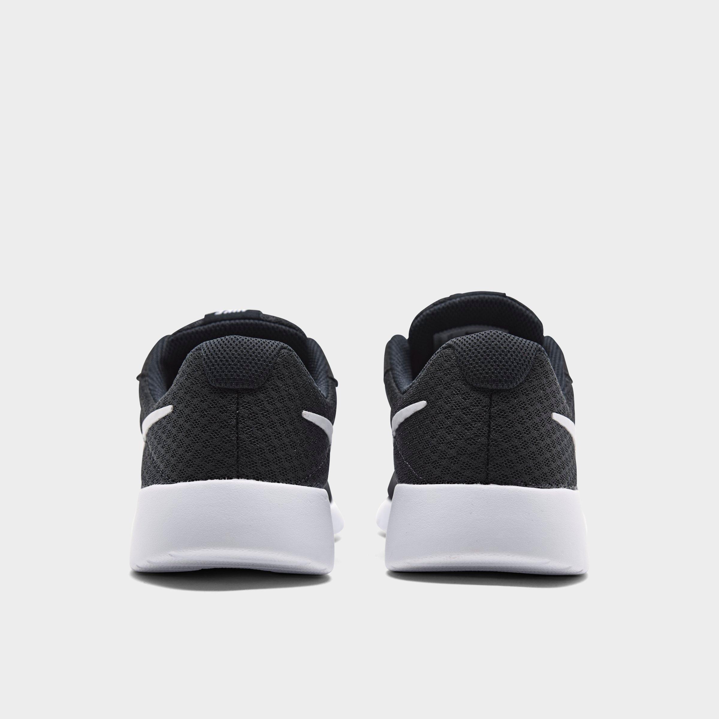 nike tanjun youth black