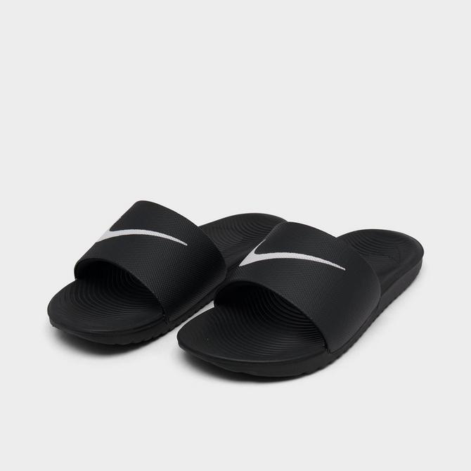 Black 2024 nike sandals