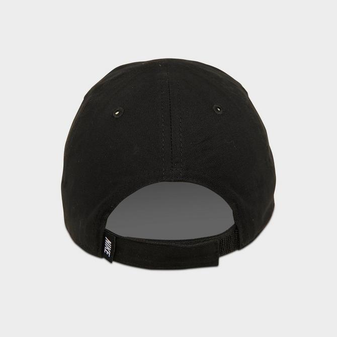 Nike Heritage86 Futura Black Strapback Hat