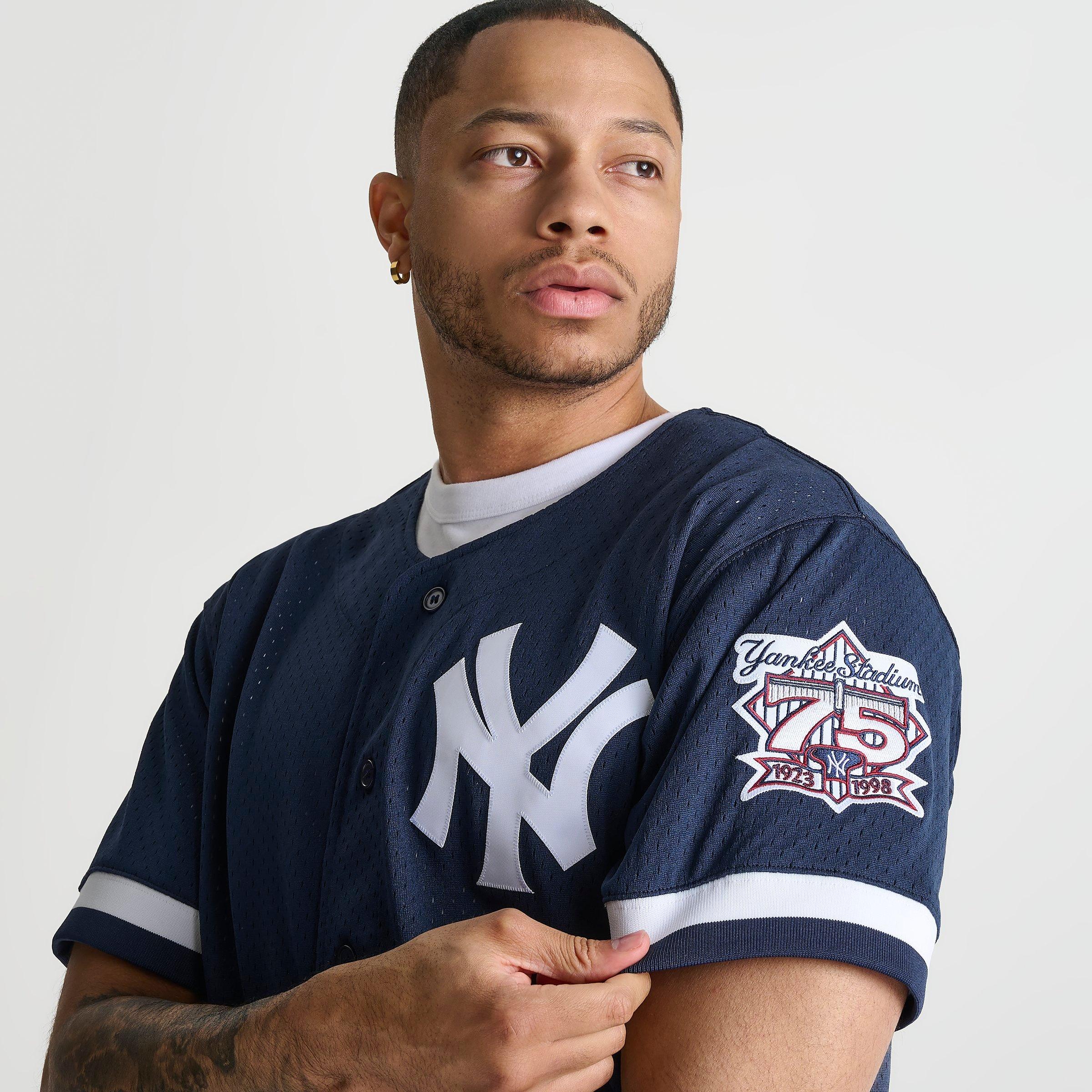 mitchell and ness derek jeter jersey