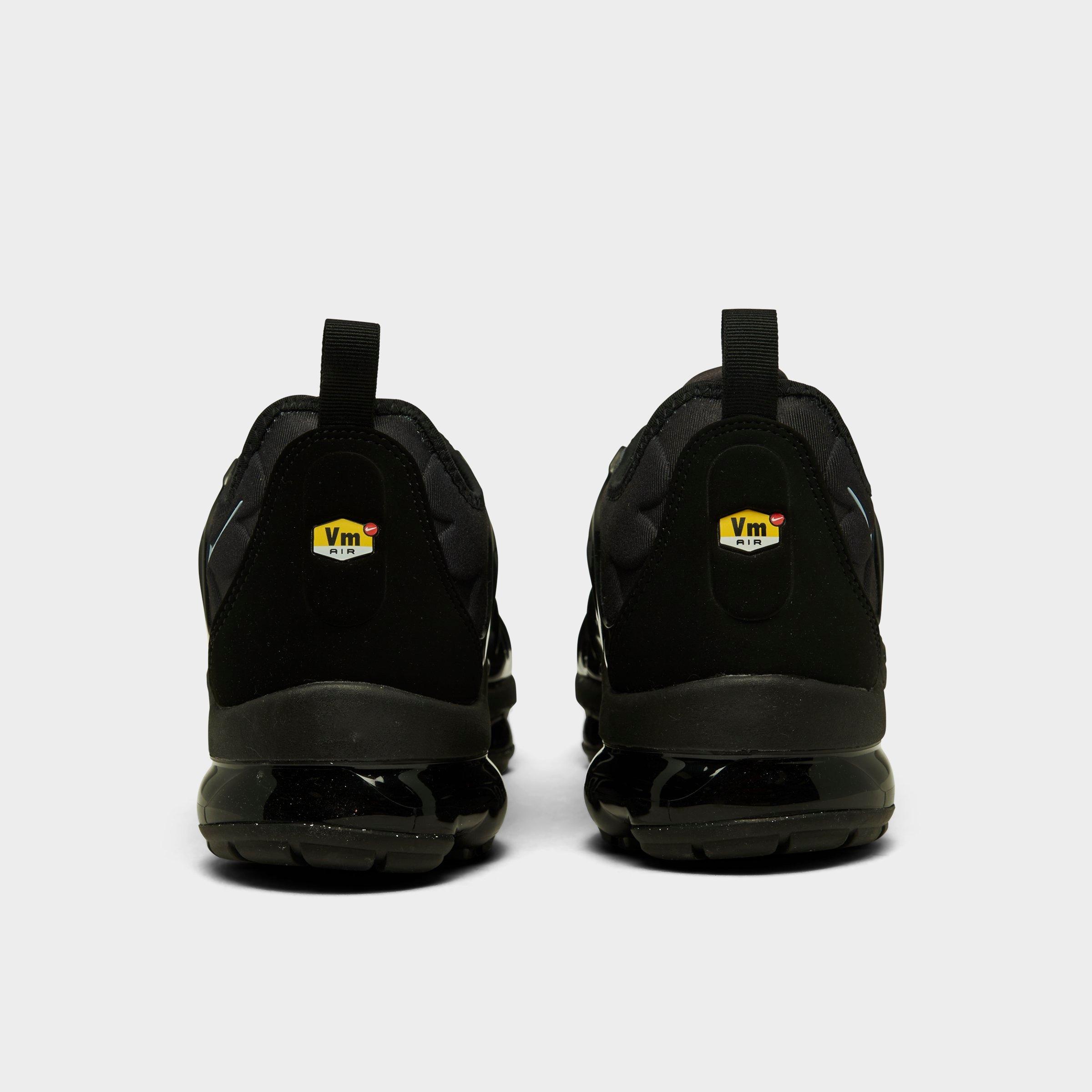 vapormax plus black size 5