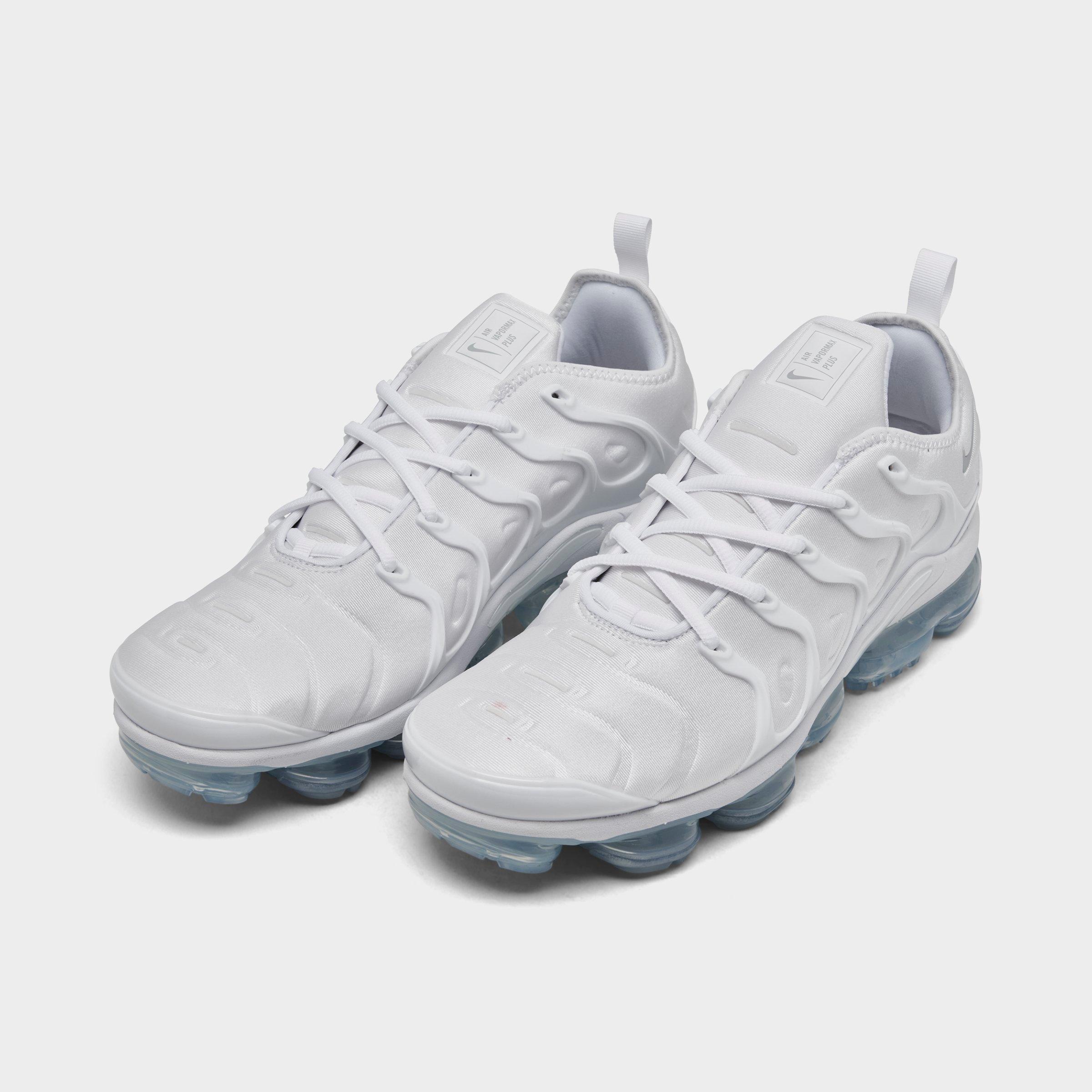 nike vapormax plus running