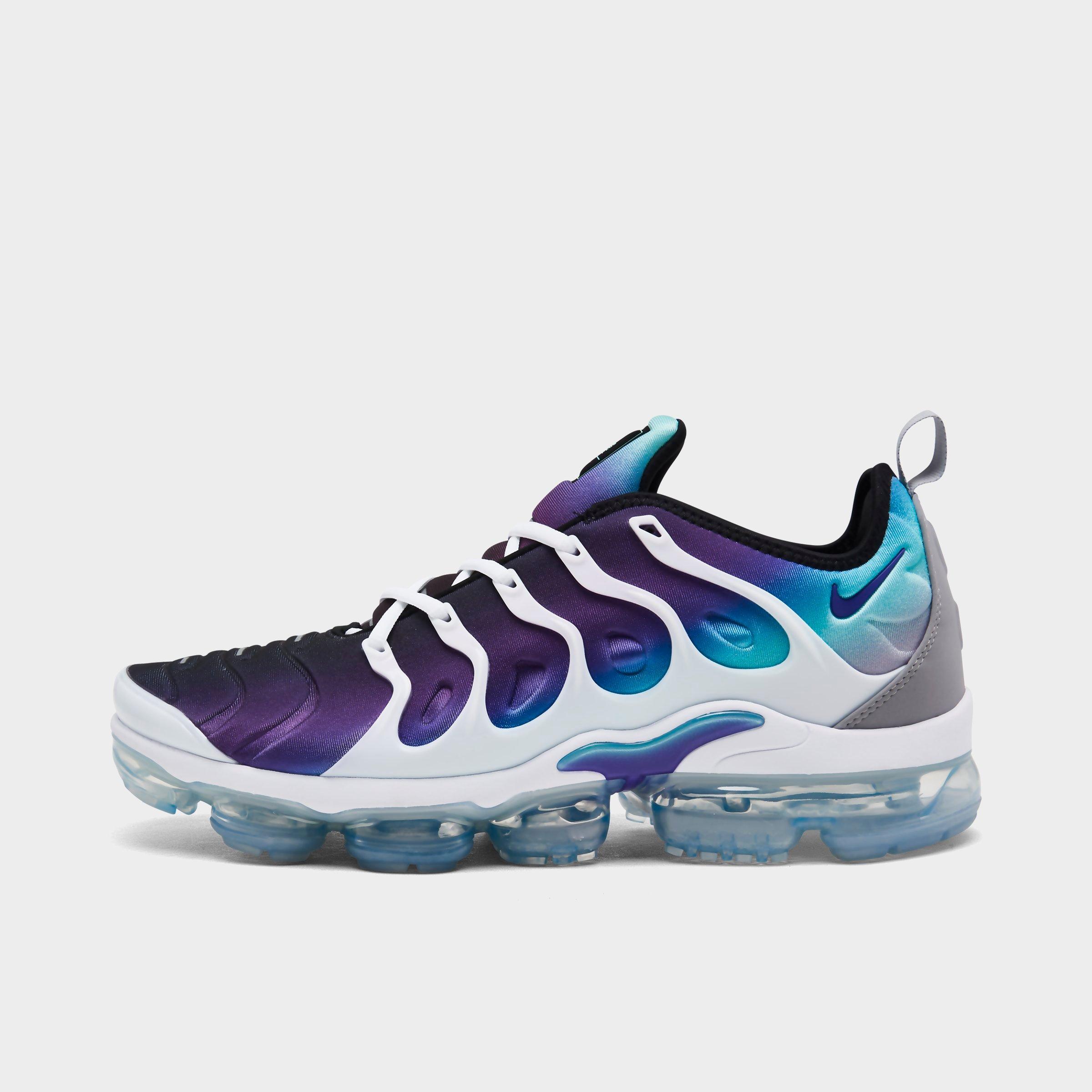 vapormax plus white kids