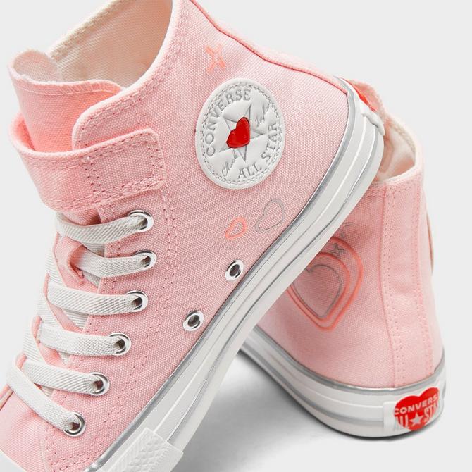 Little girls hot sale chuck taylors