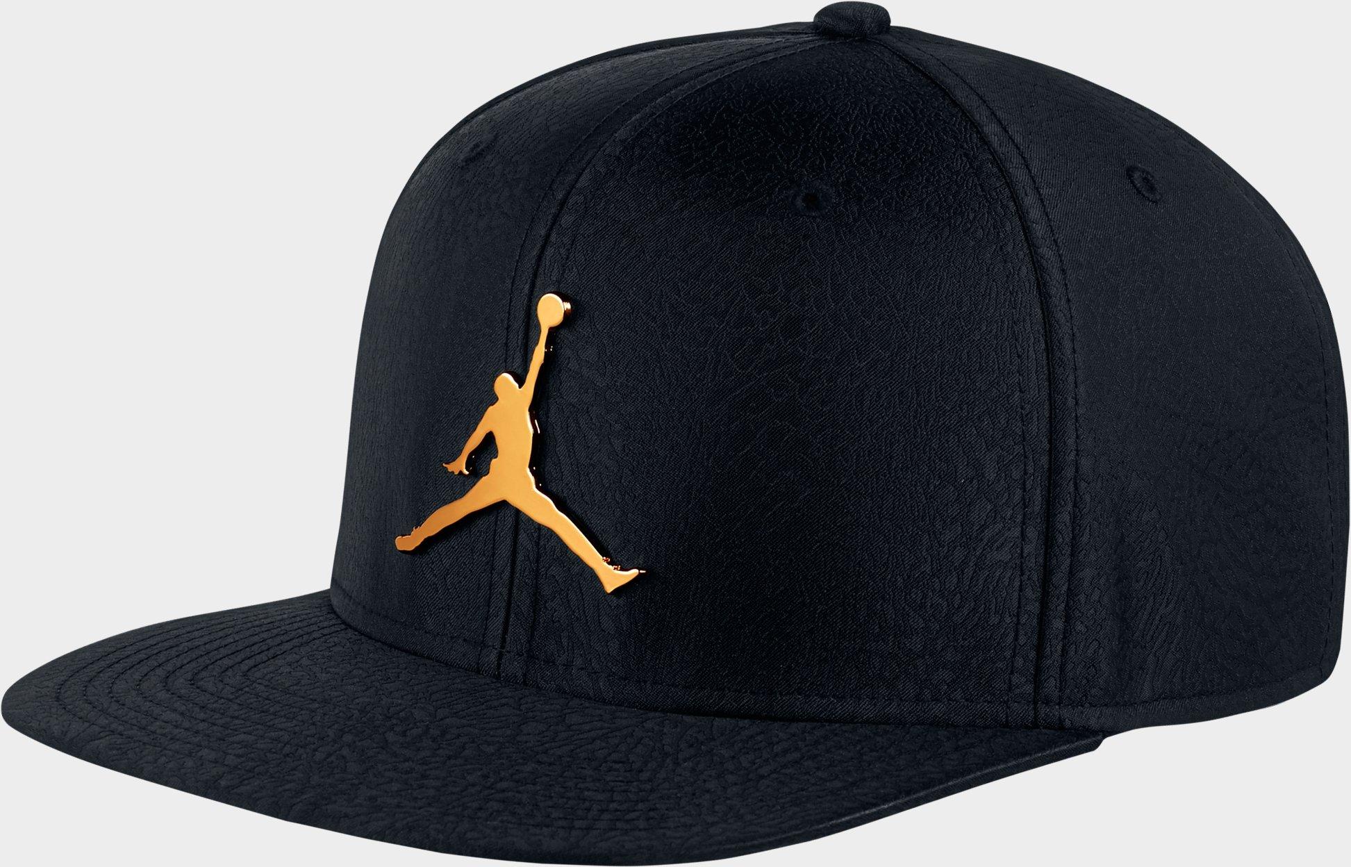 black and gold jordan hat