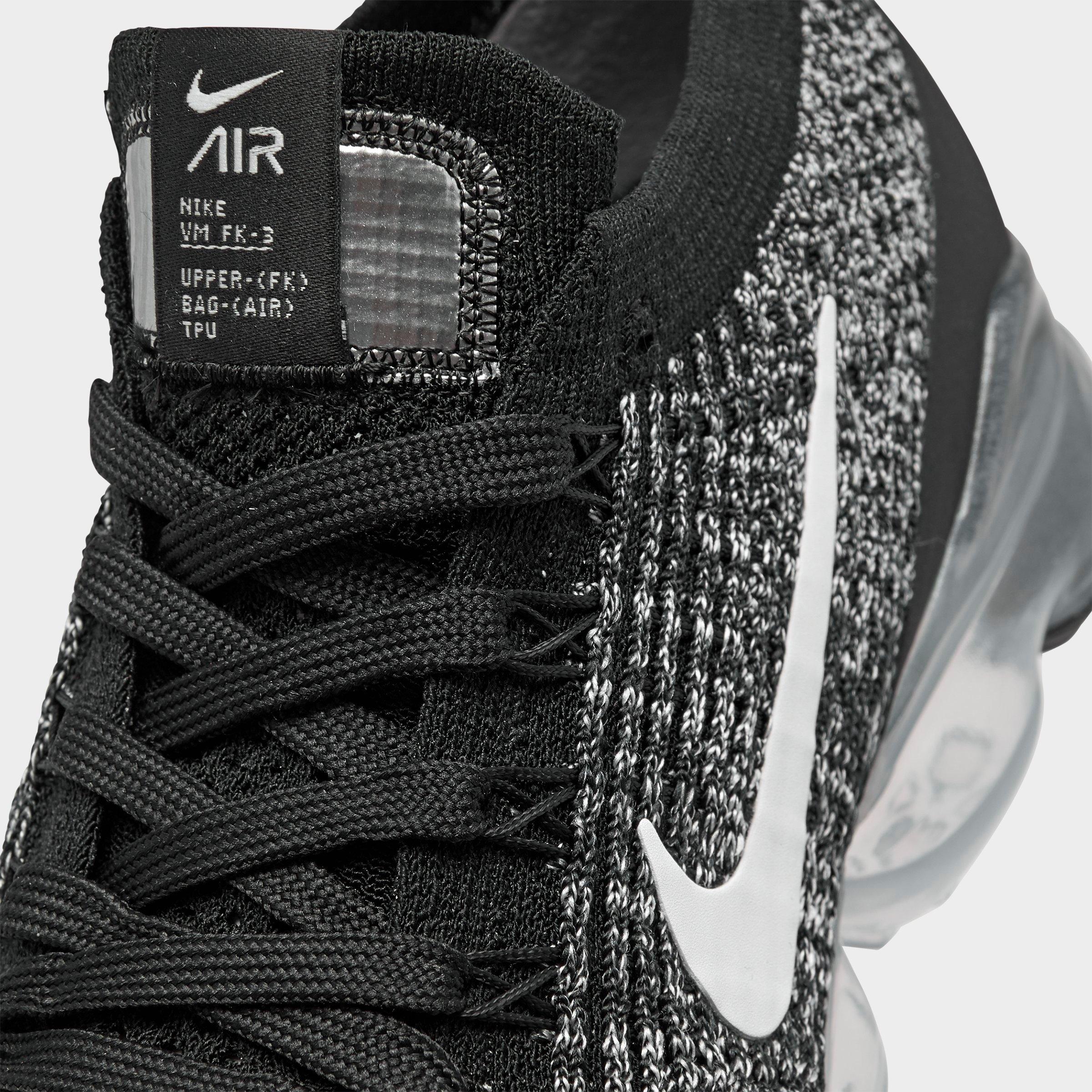 nike air vapormax women's black and white