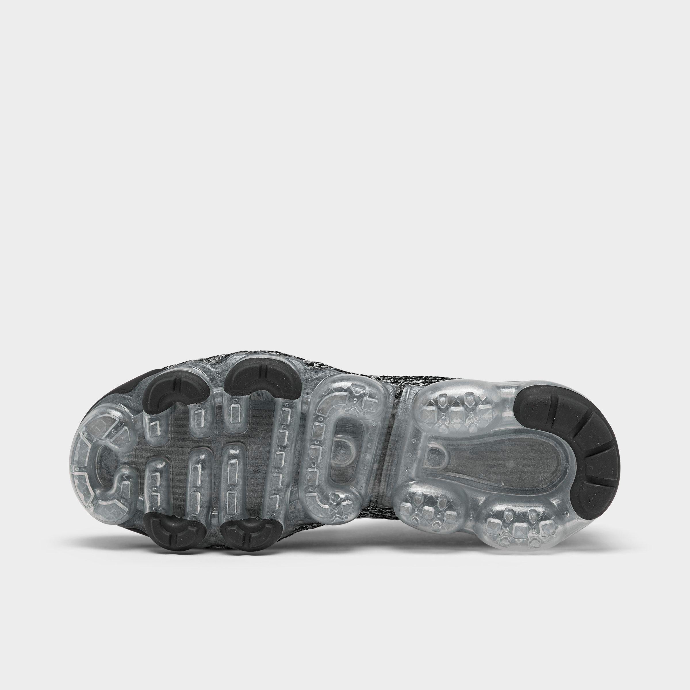 nike air vapormax flyknit black
