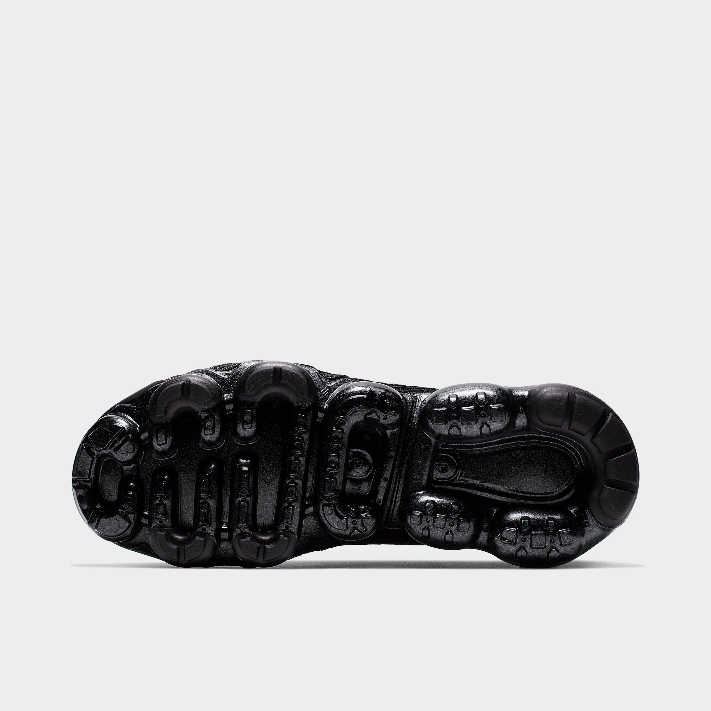 nike air vapormax flyknit black
