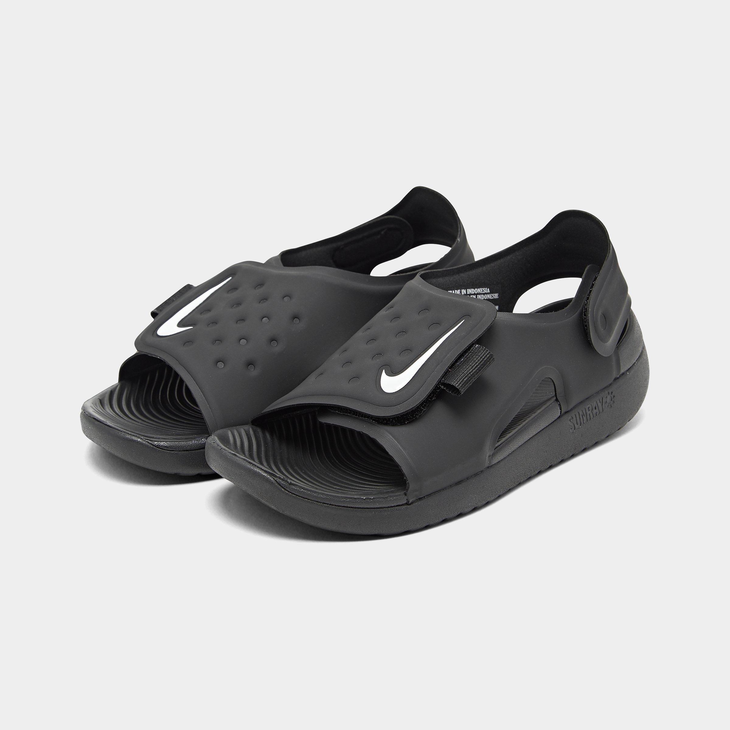 childrens nike sandals