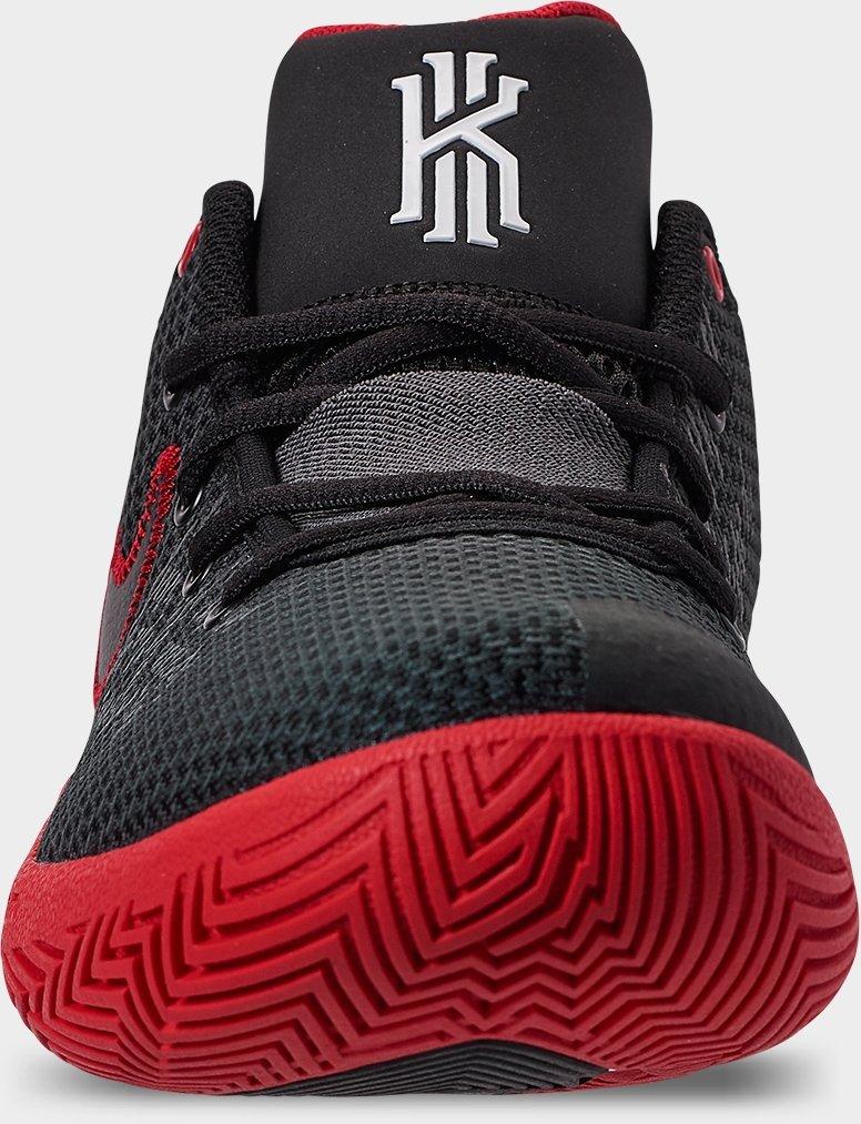 kyrie flytrap 2 black and white
