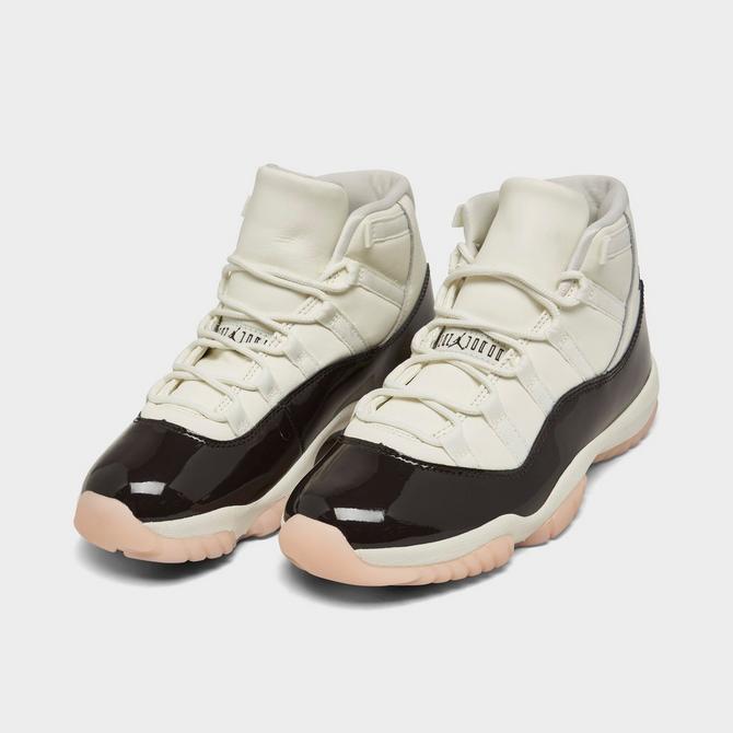 Women's Air Jordan Retro 11 Basketball Shoes