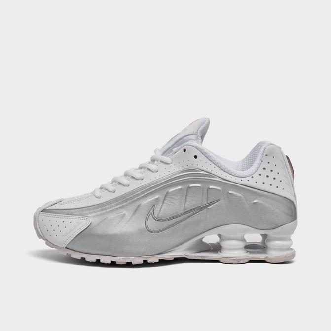 Nike Shox R4 Metallic Platinum Wolf Grey Running sold Shoe 302874-014 Womens Size 9.5