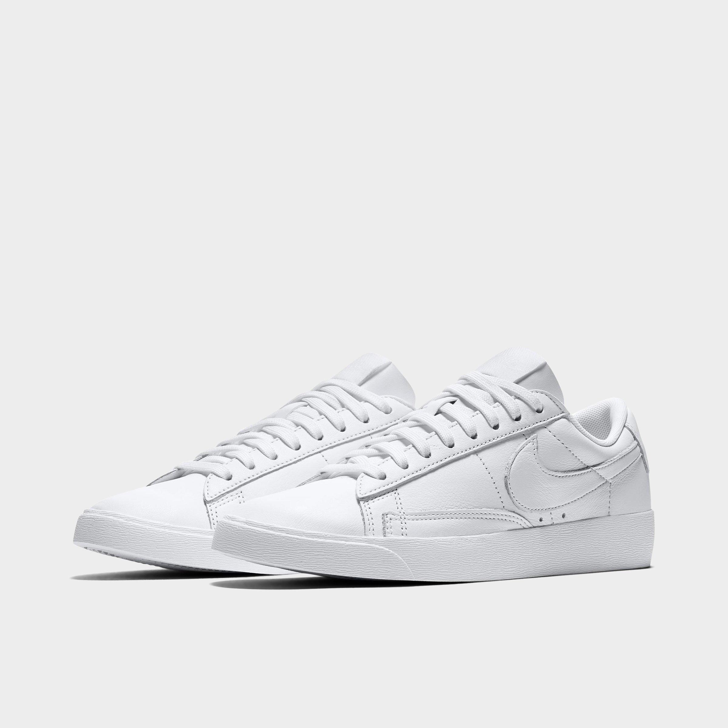 nike blazer low le women's shoe white
