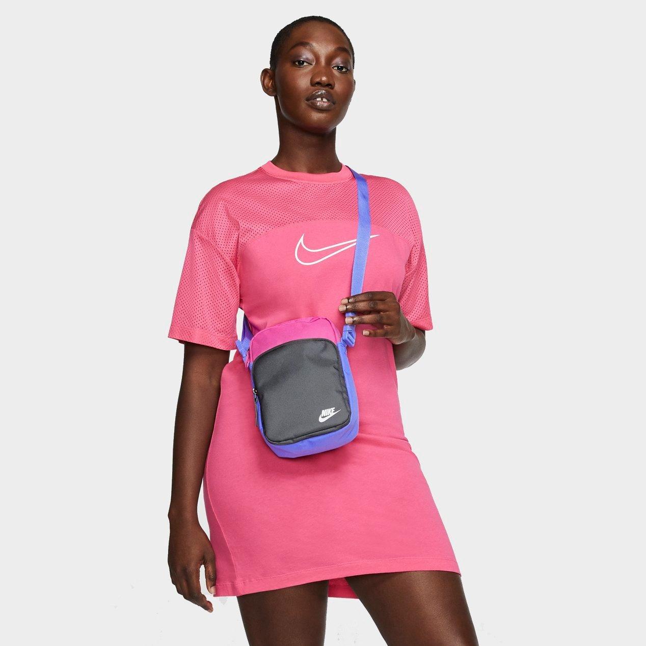 nike heritage crossbody