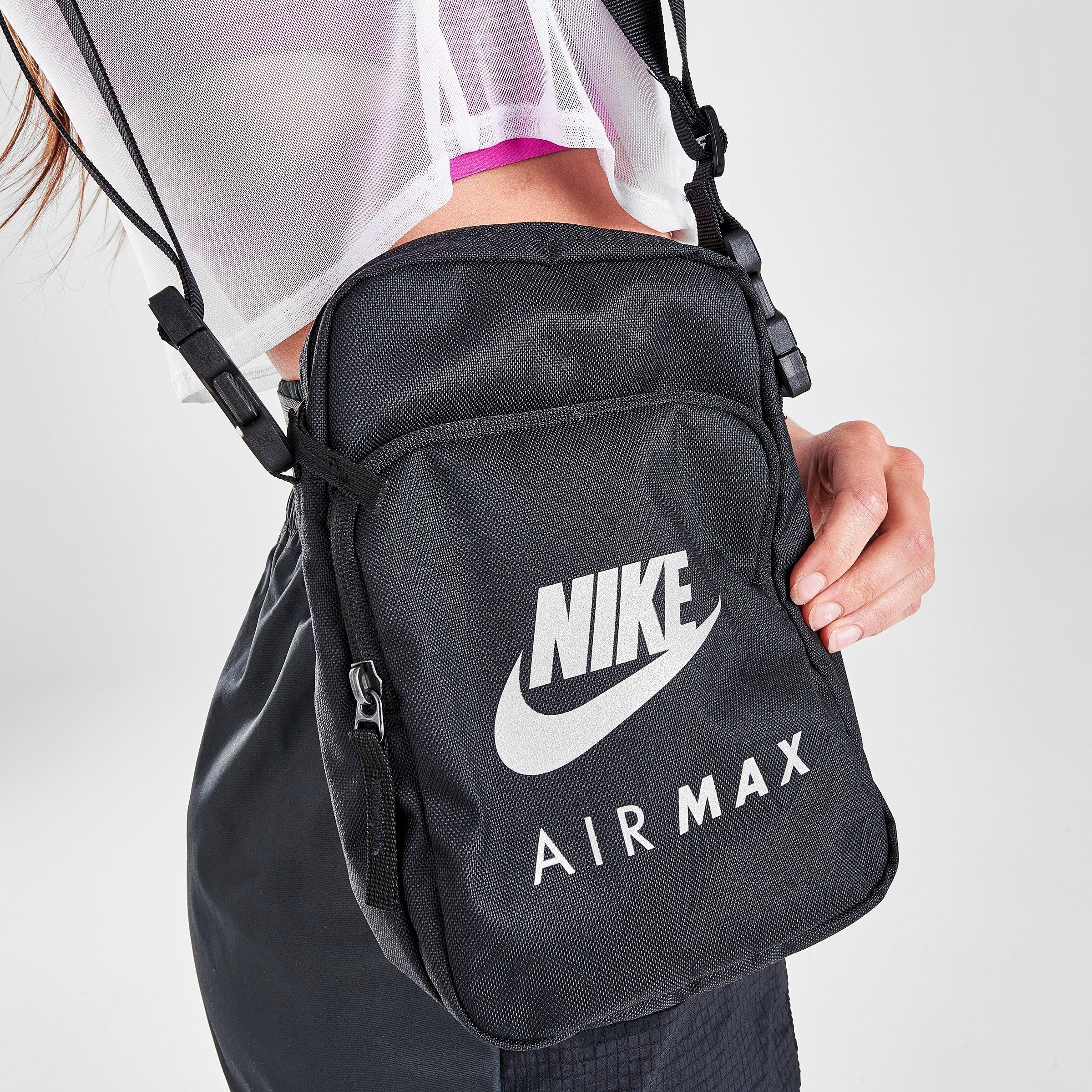 nike air max 2.0 small items crossbody bag