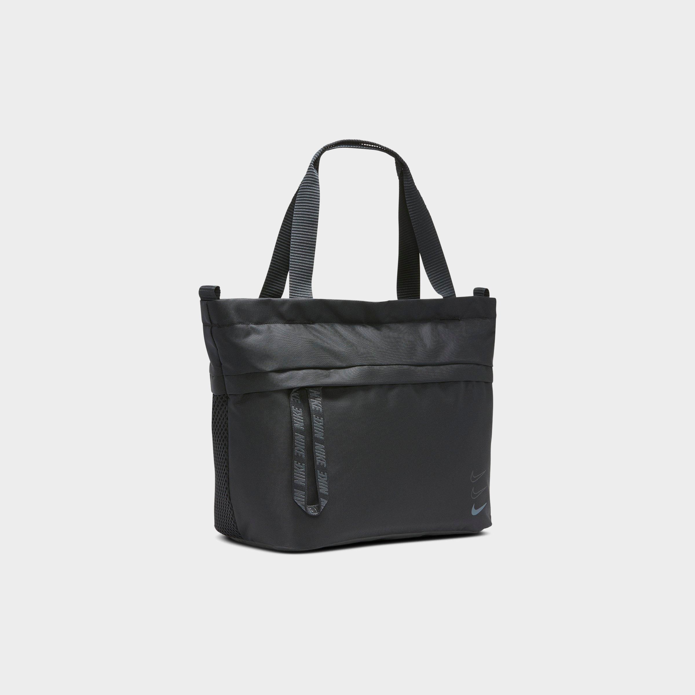 nike essential 2 way tote