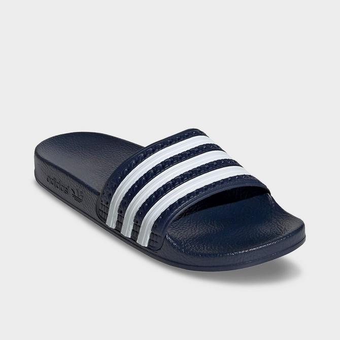 Adidas adilette hot sale slides boys