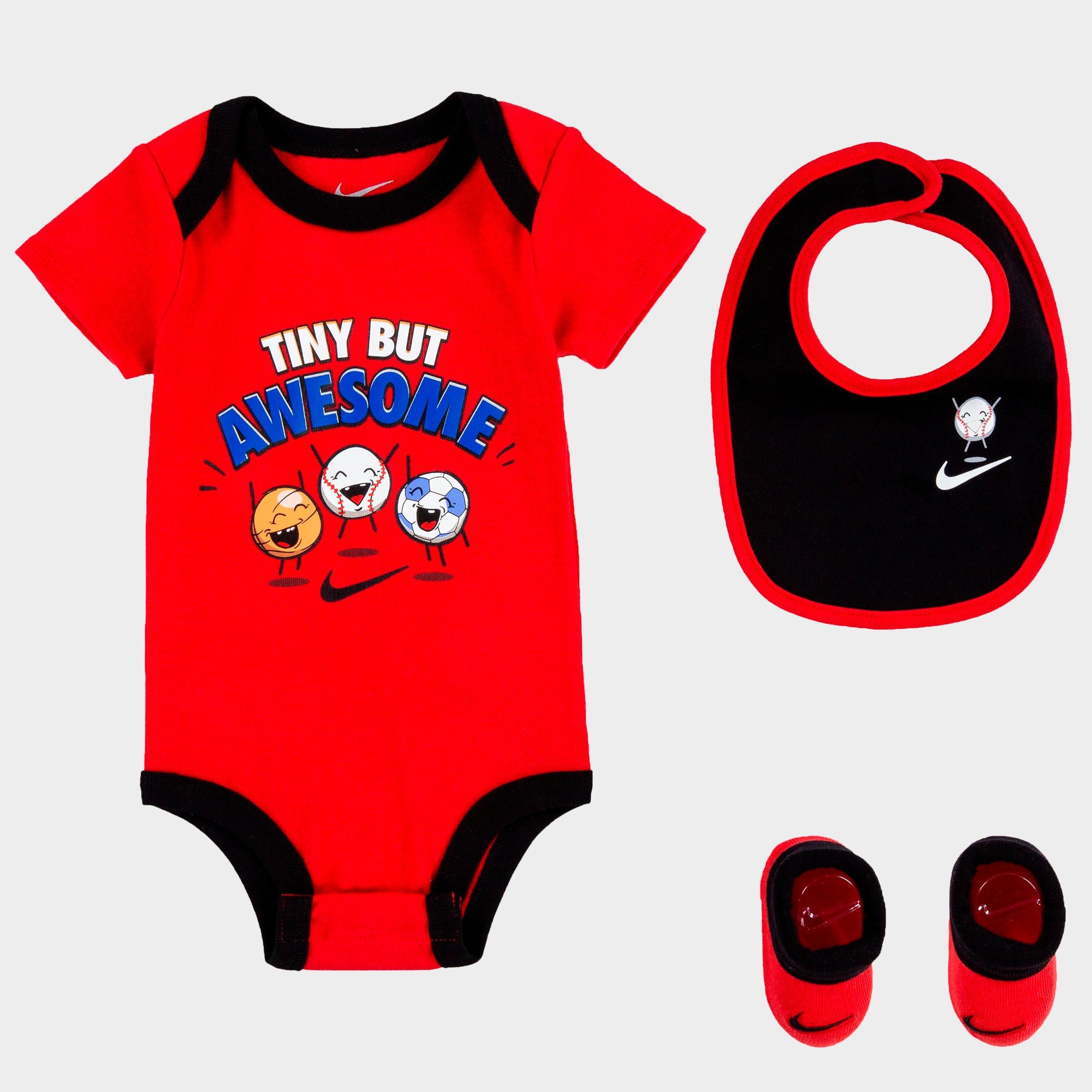 nike 3 piece infant set