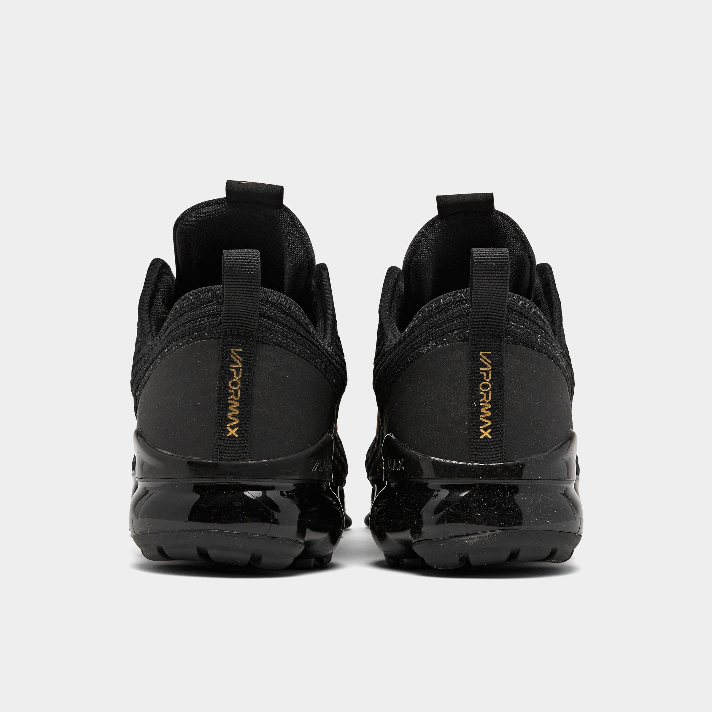 nike vapormax flyknit black gold