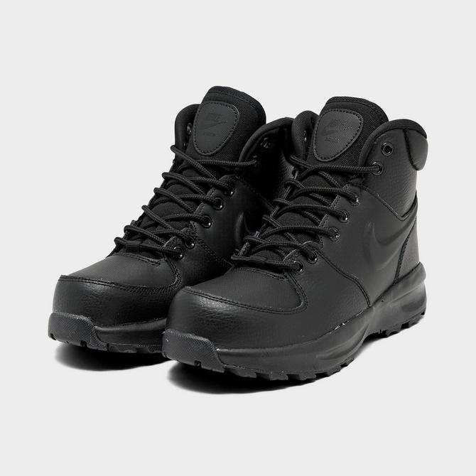 Boys best sale nike boots