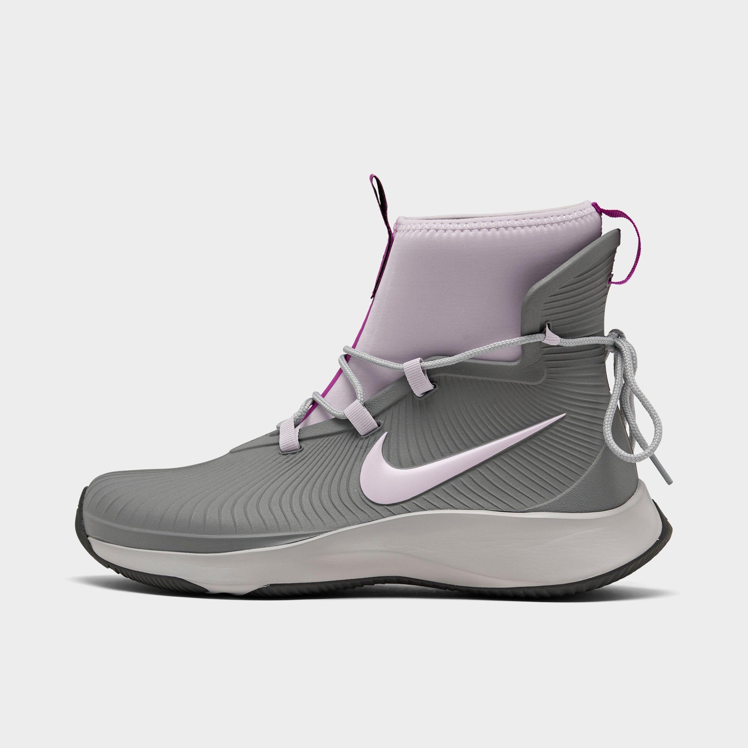 nike casual boots