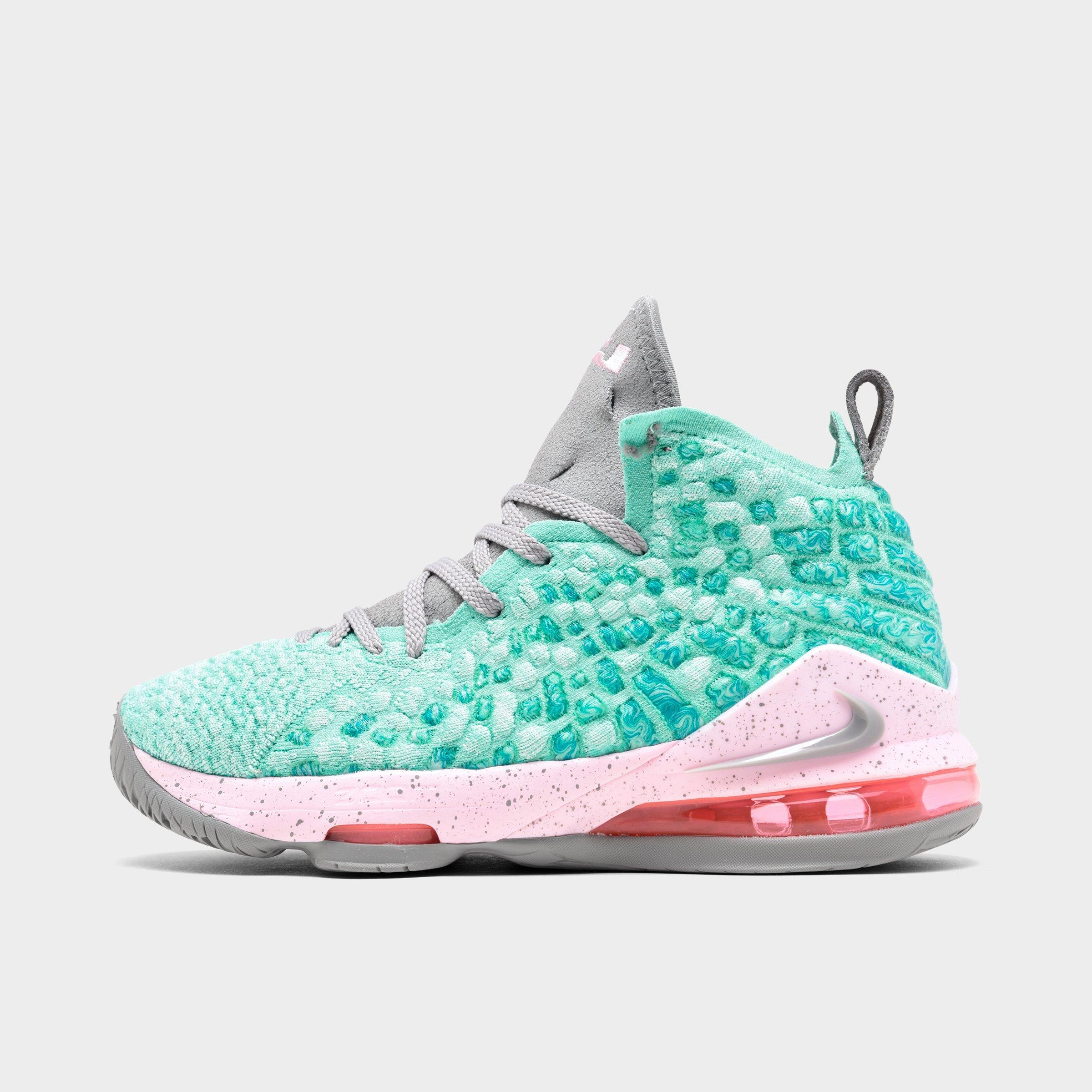 big kids lebrons