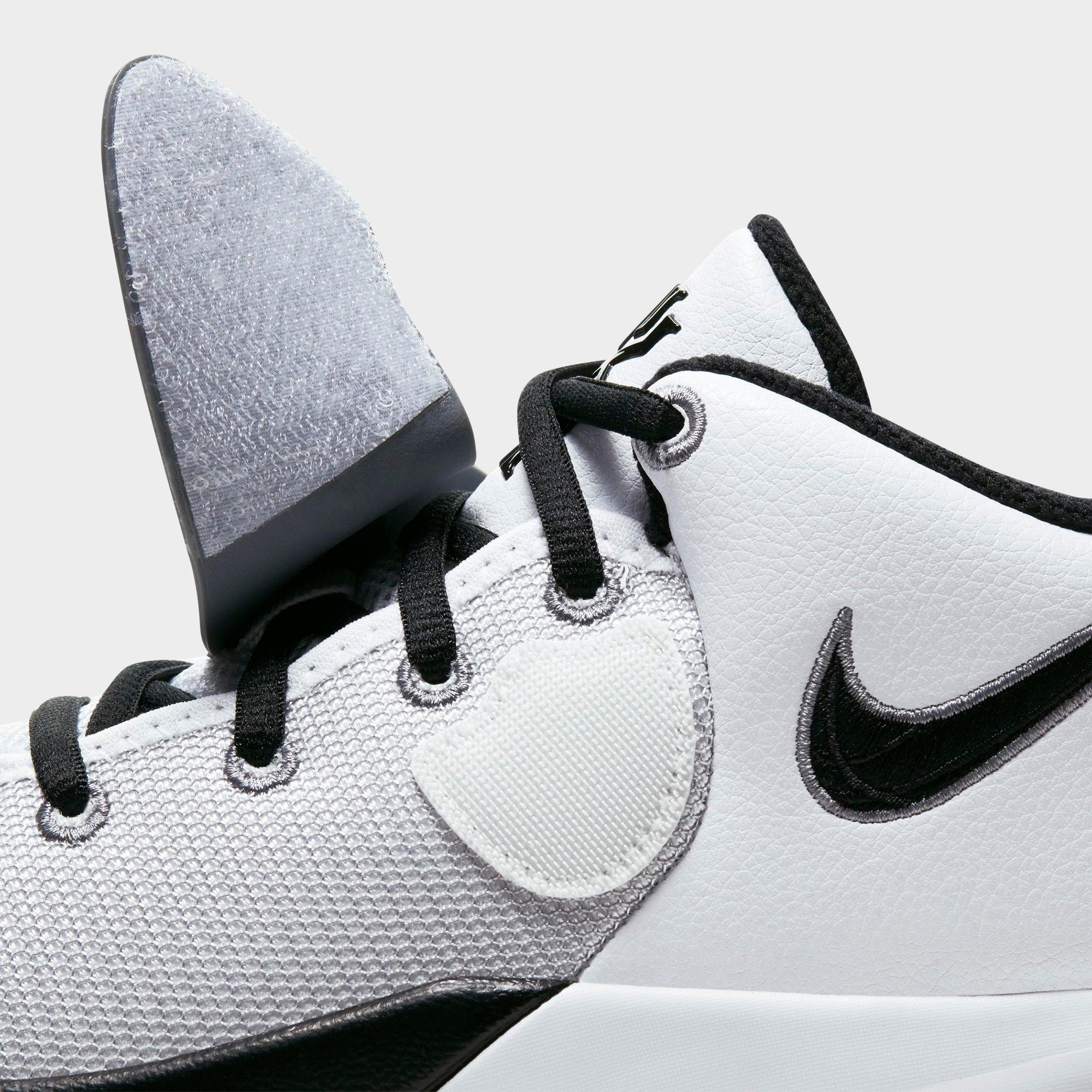 kyrie flytrap 3 youth