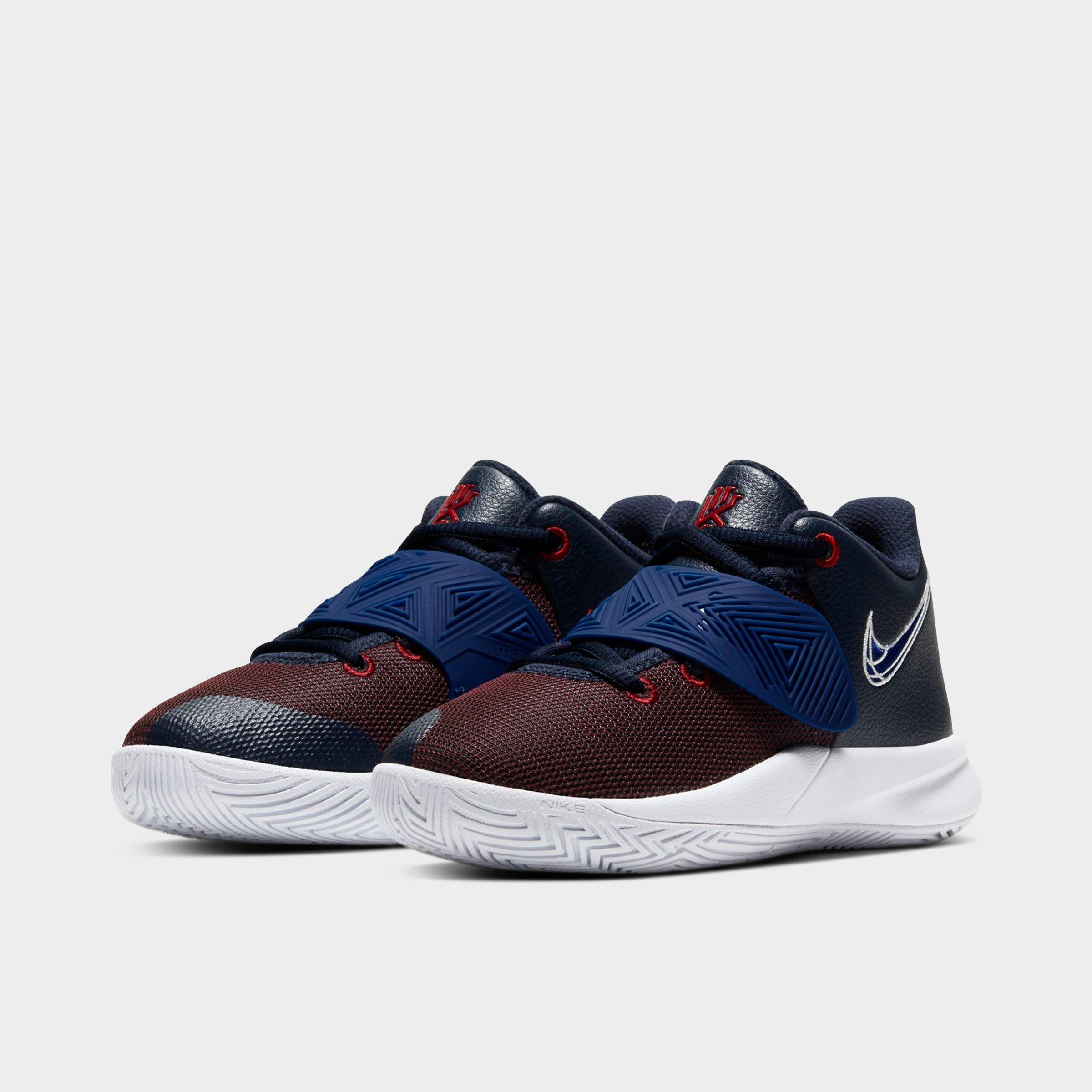 nike flytrap iii