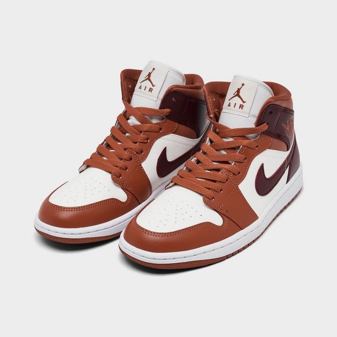 Women's Air Jordan Retro 1 Mid Casual Shoes