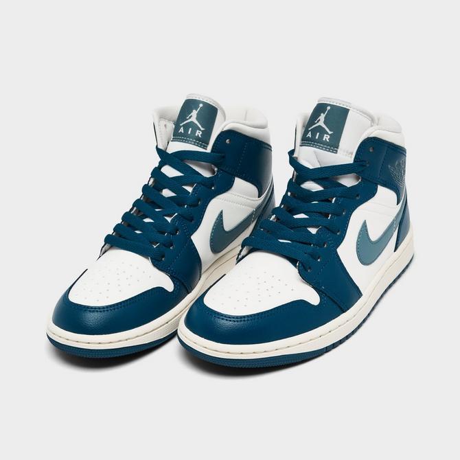 Women's Air Jordan Retro 1 Mid Casual Shoes