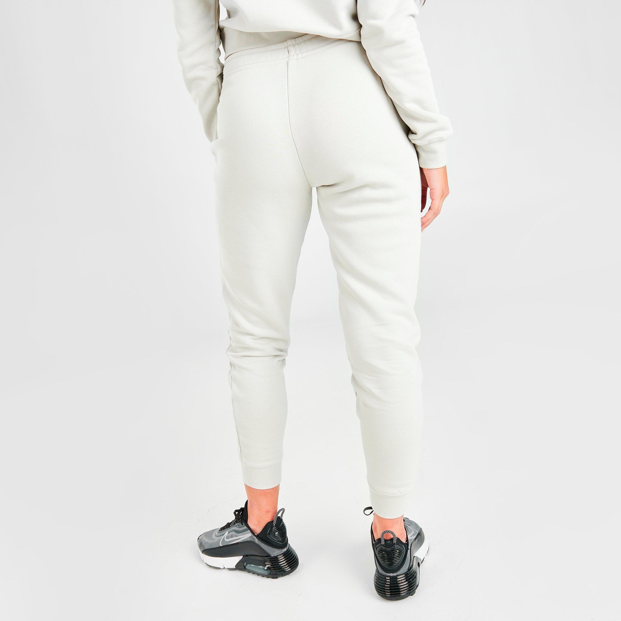 jd womens nike tracksuit