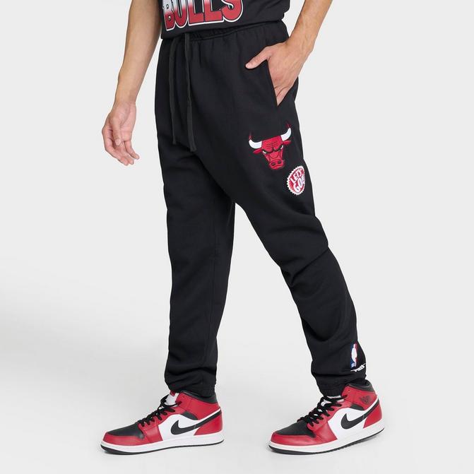 Men s Pro Standard Chicago Bulls NBA Turn It Up Fleece Sweatpants