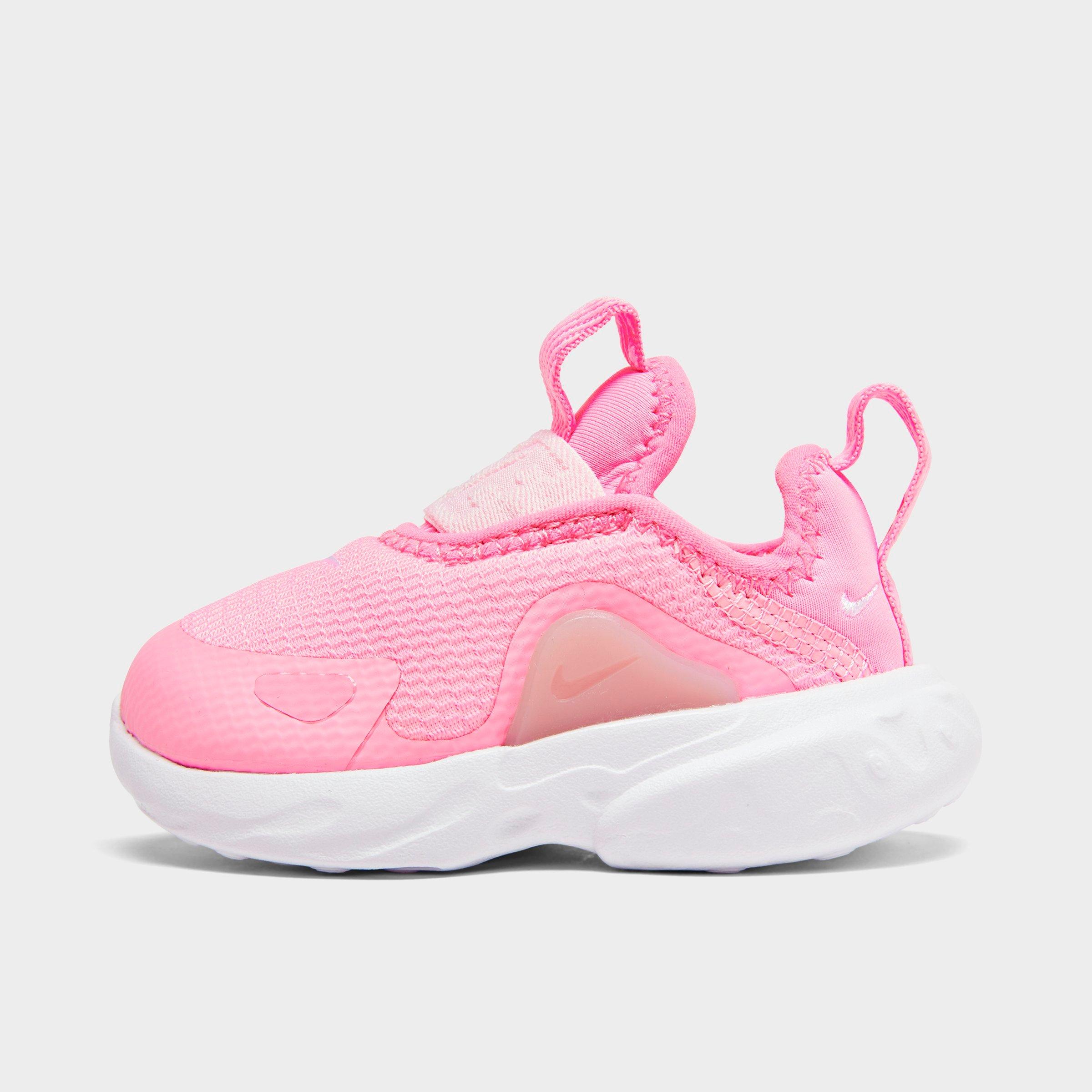 nike react baby pink