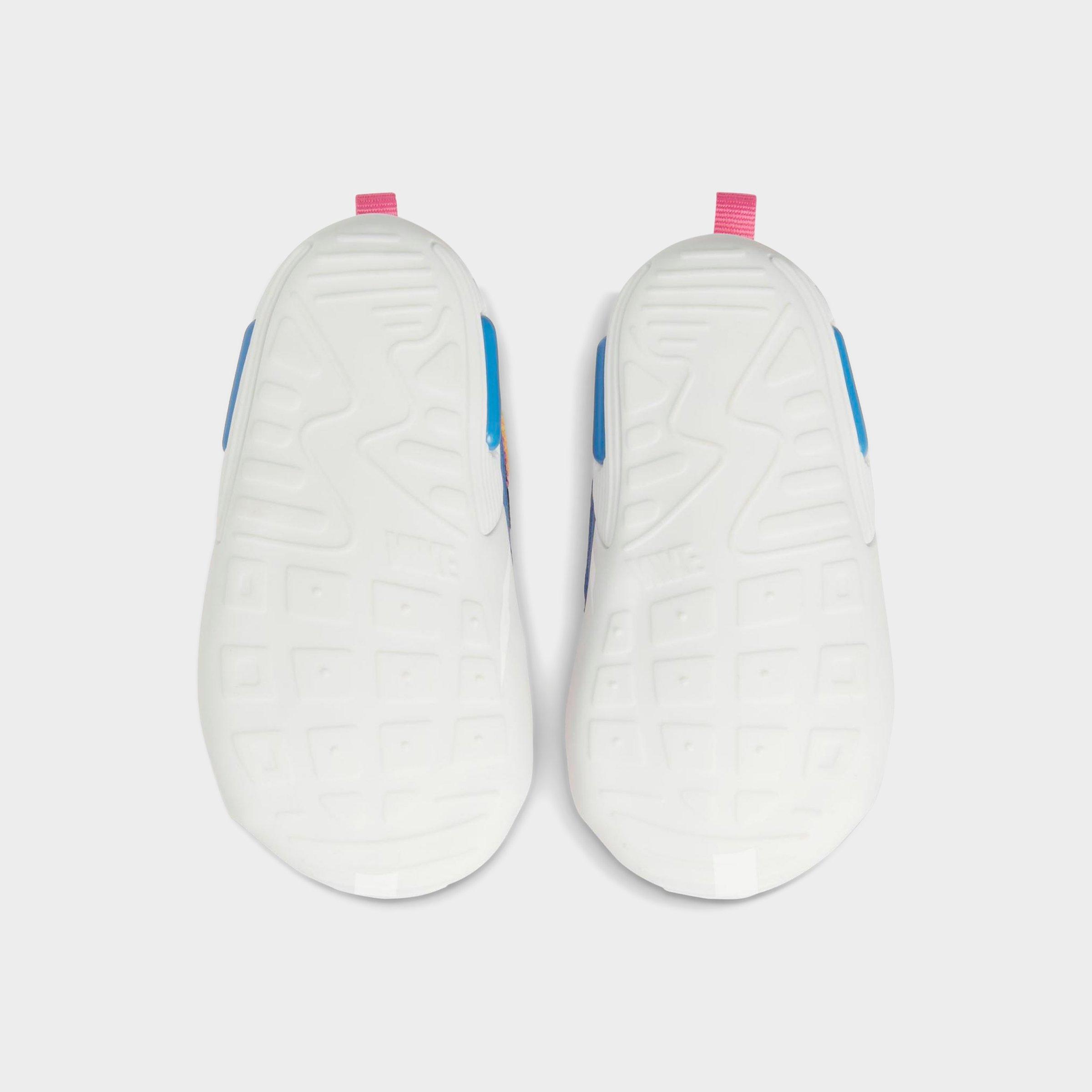 nike soft bottom shoes for infants