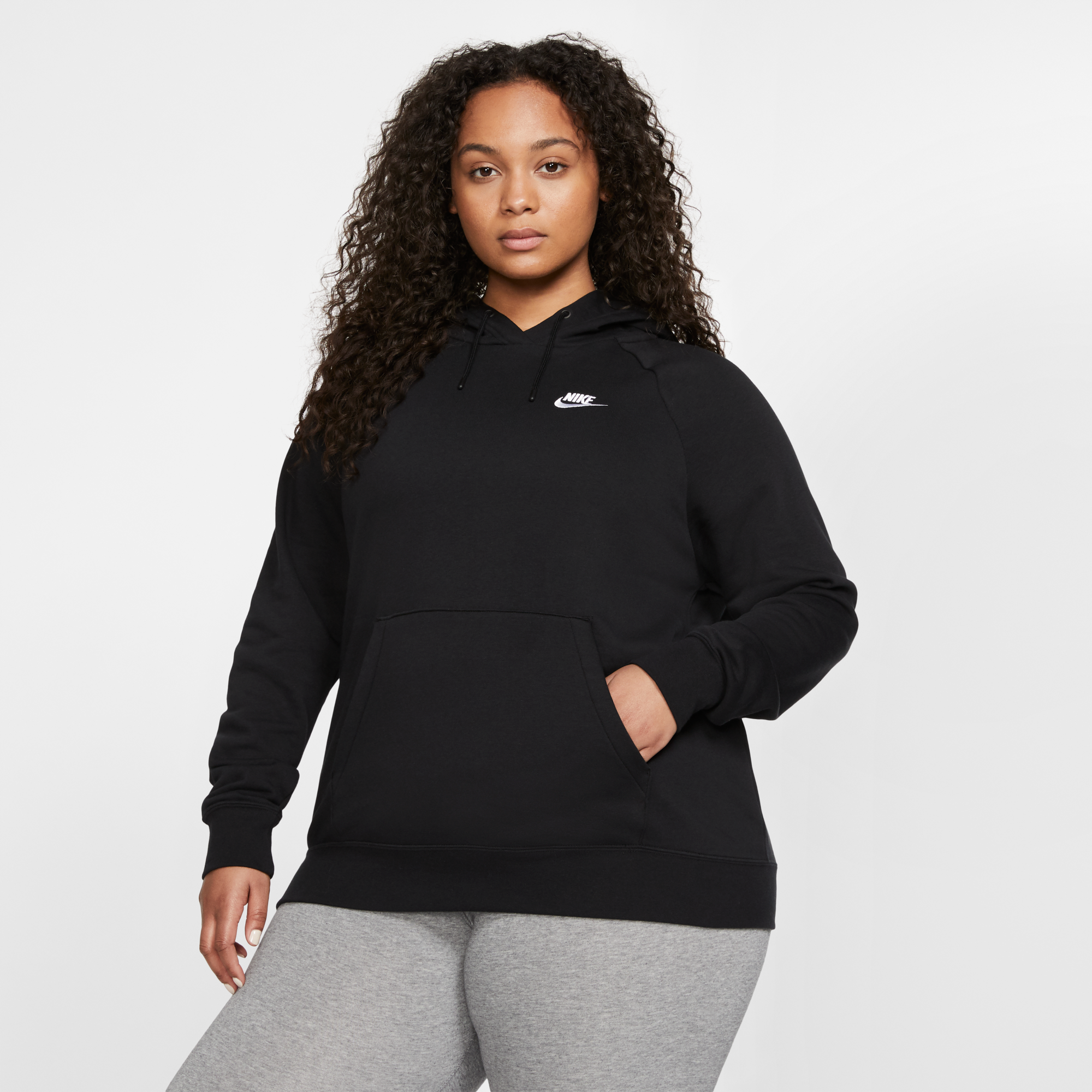 nike sportswear essential hoodie