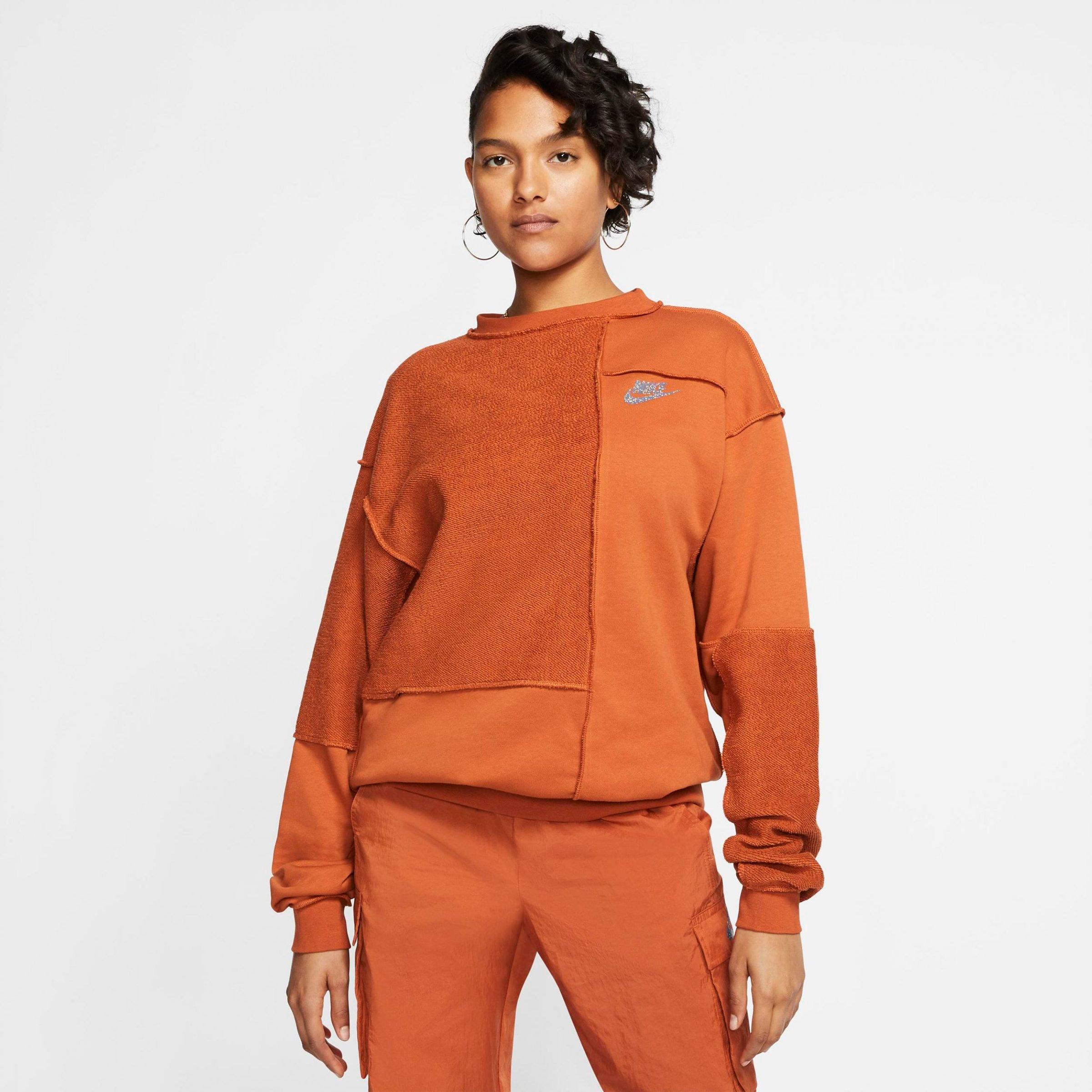 nike fleece crew sweatshirt