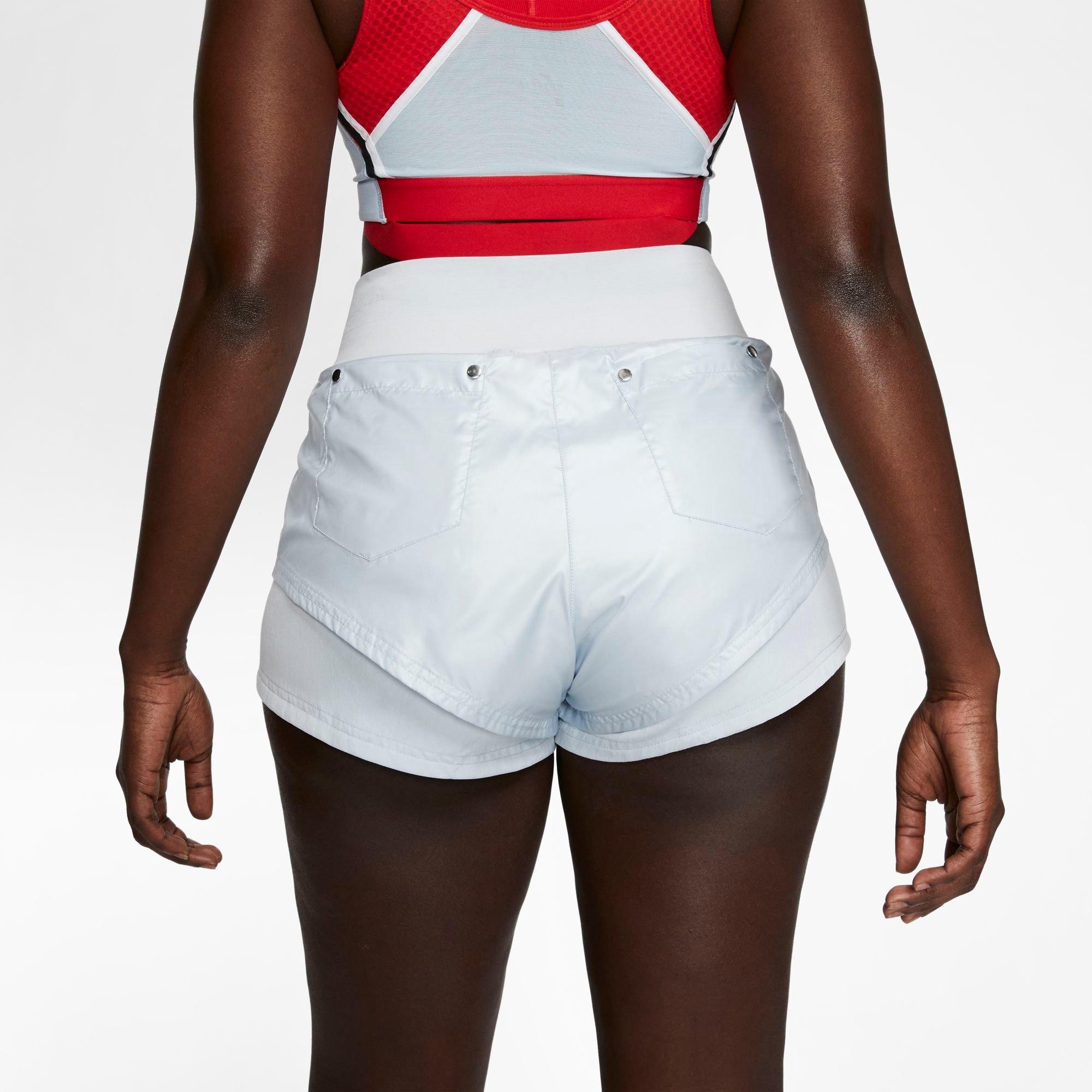 city ready short nike