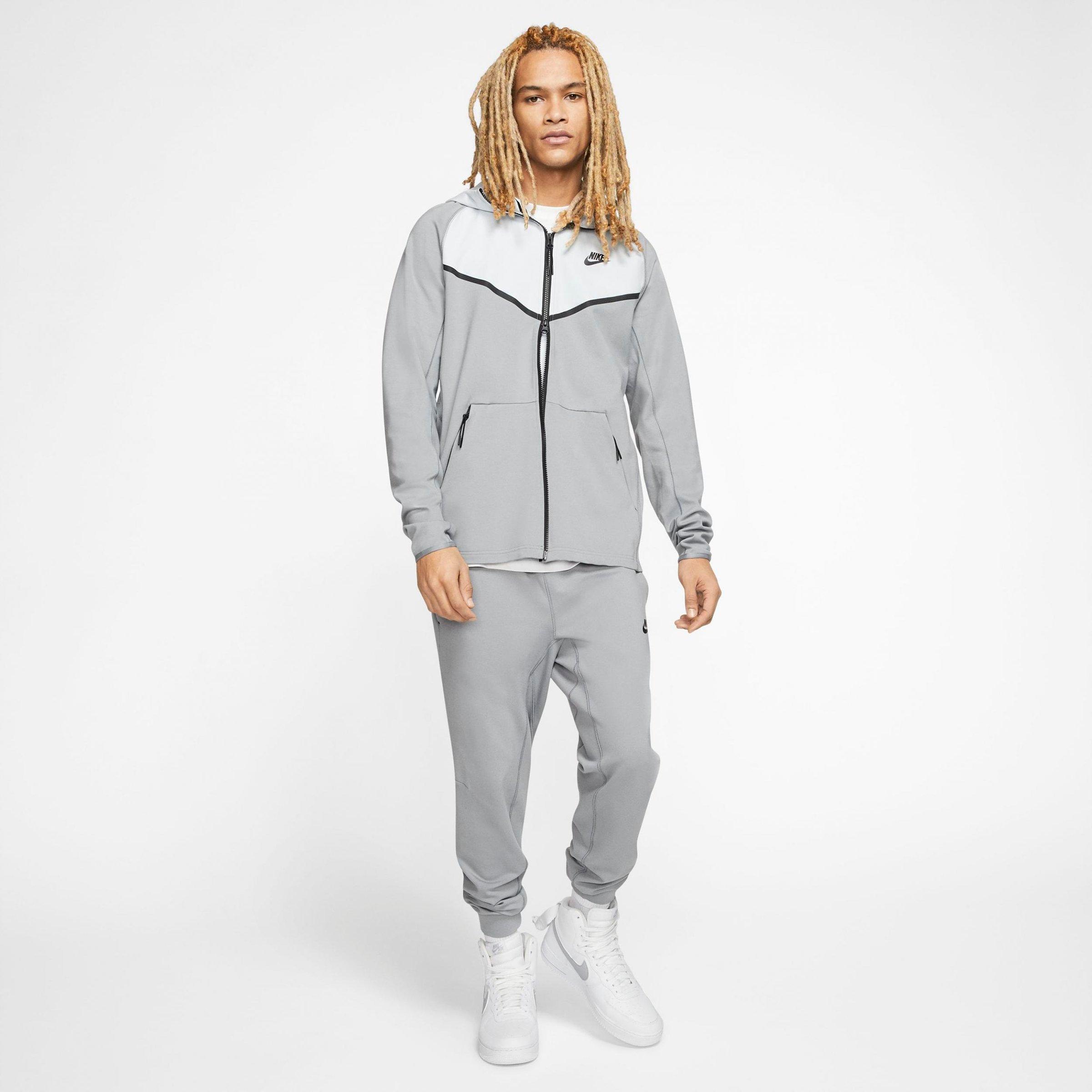 nike three quarter zip sweatshirts