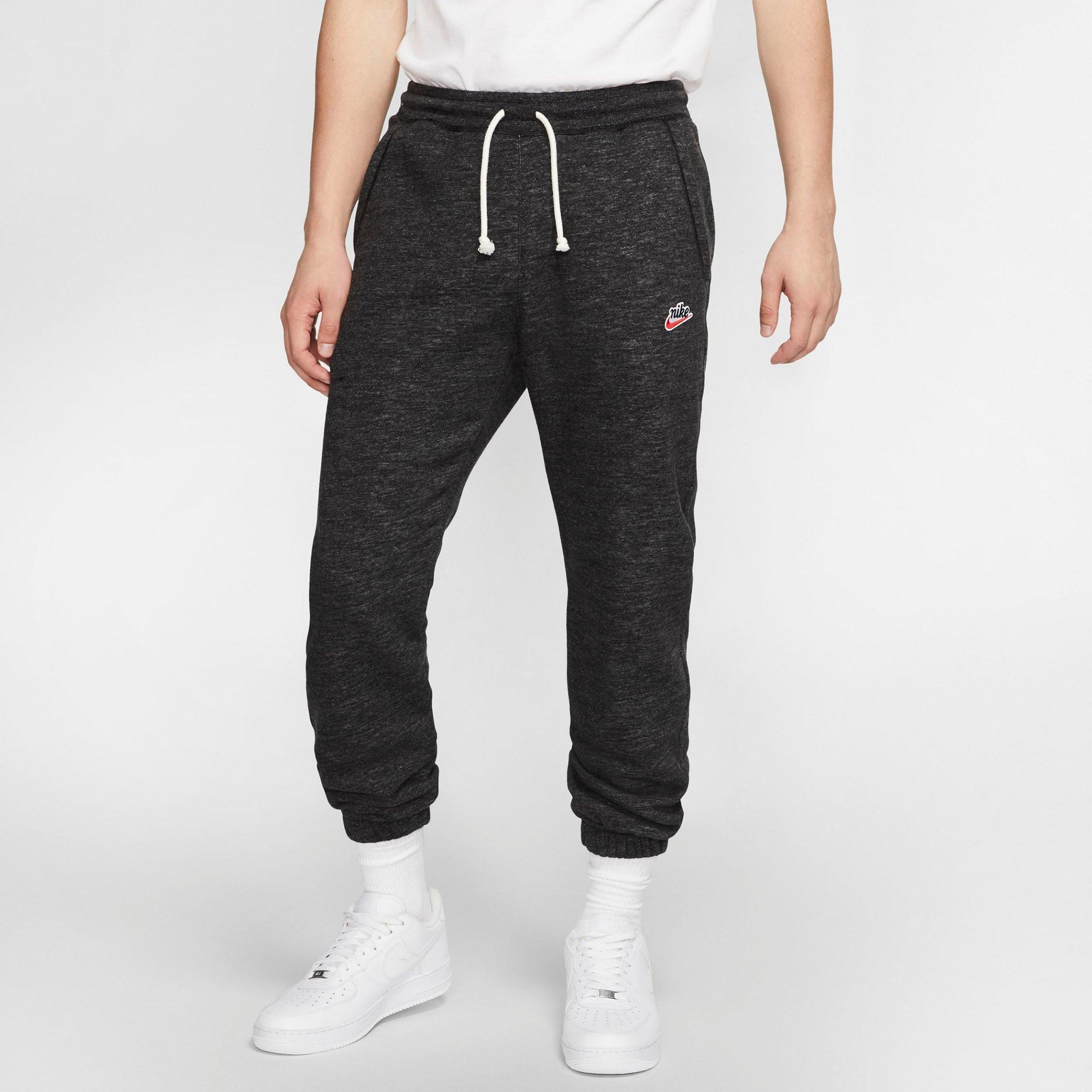 nike sportswear heritage jogger sweatpants