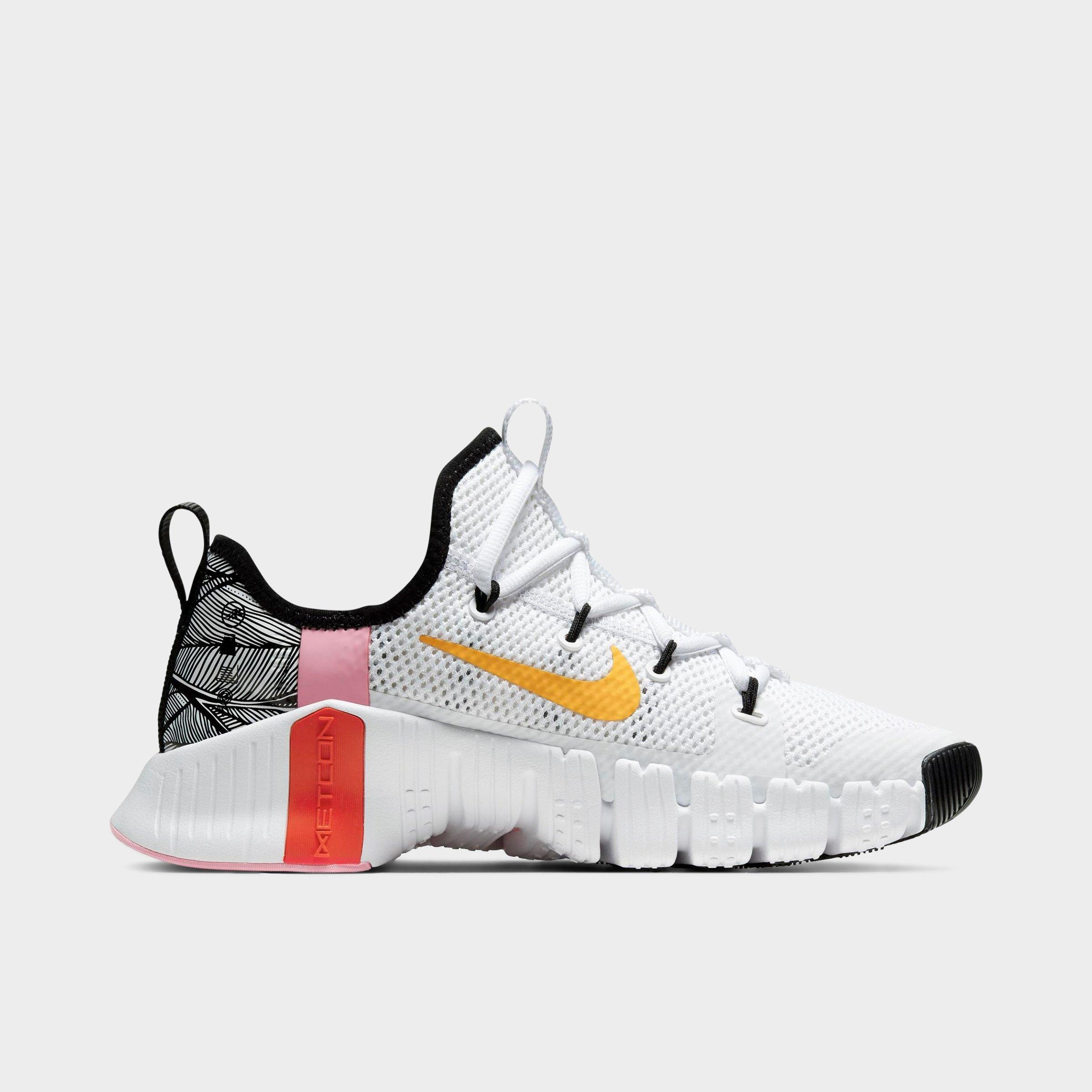 women's nike metcon free