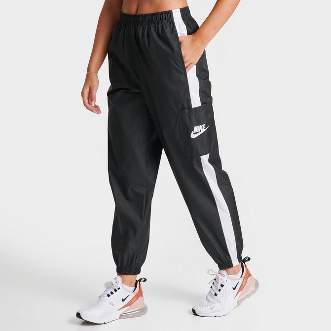 Women's Nike Sportswear Essential Taped Fleece Jogger Pants