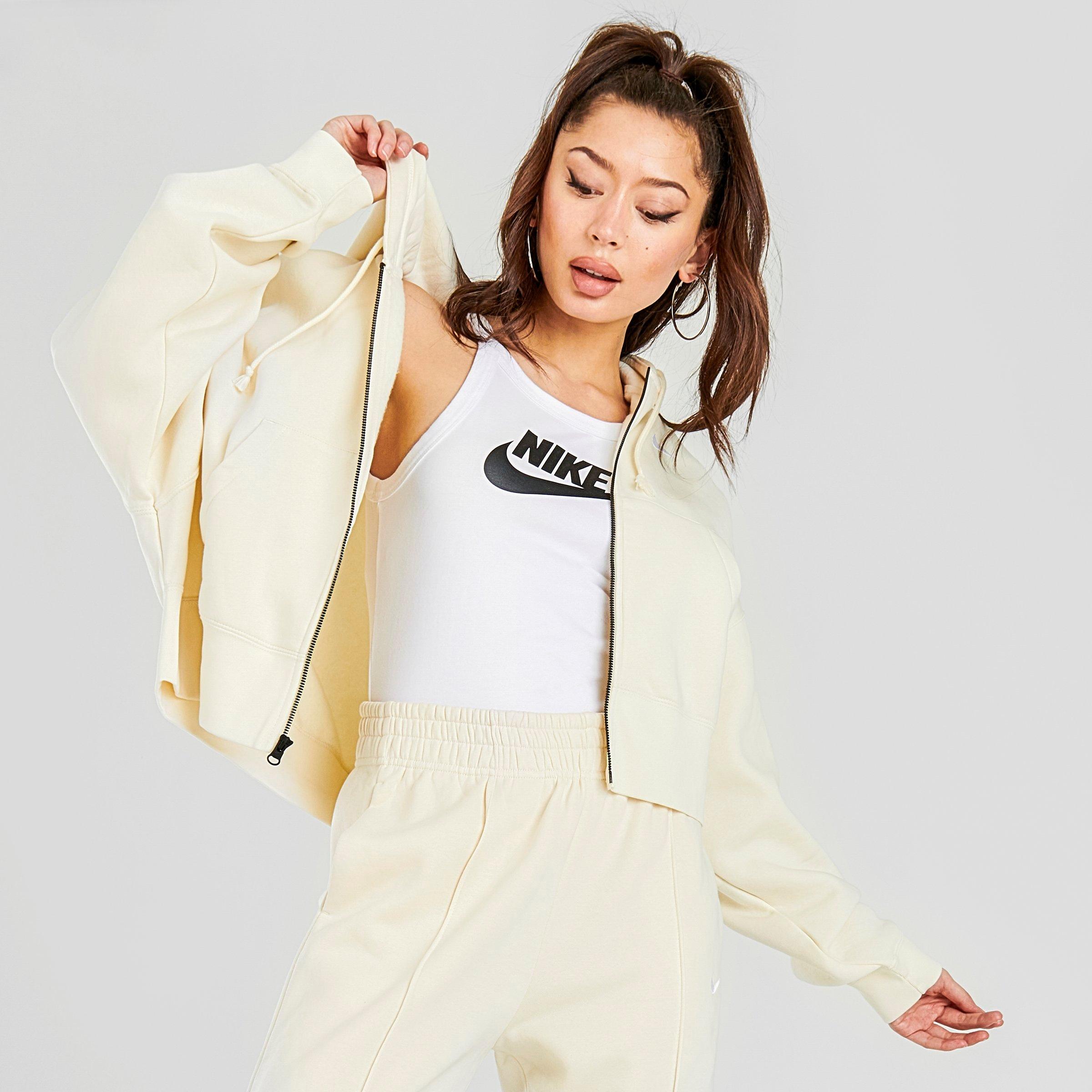 jd sports cropped hoodie