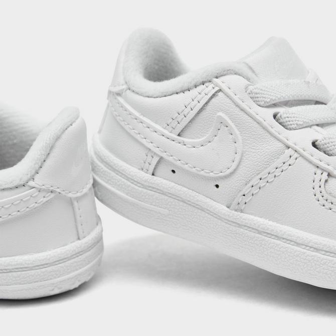 Infant hot sale white nikes