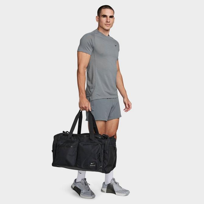 Nike Training Brasilia 9.5 duffel bag in khaki